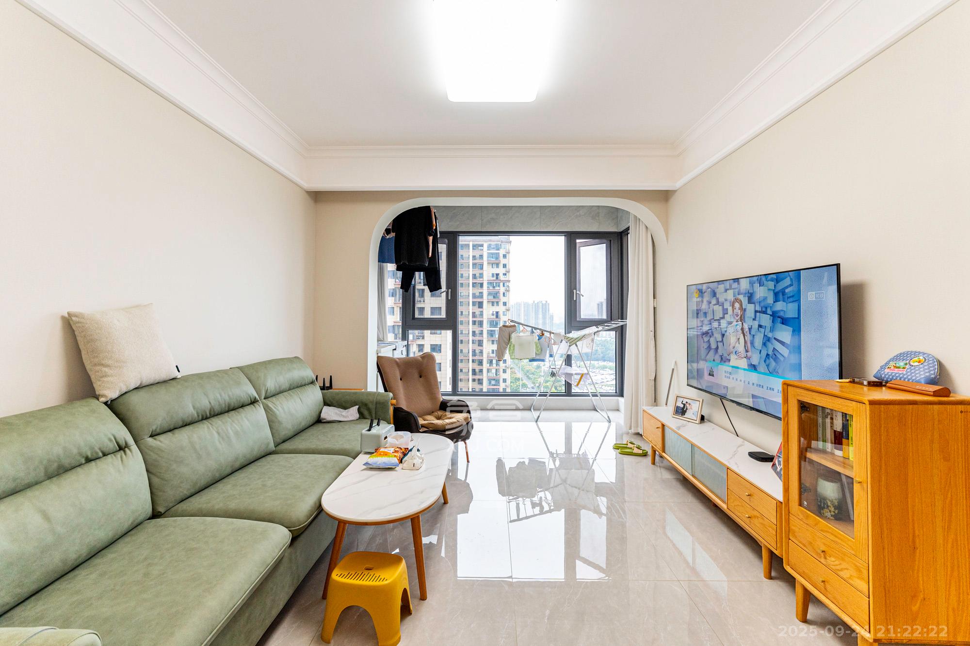 运达锦绣广场  3室2厅1卫    116.0万 运达锦绣广场  3室2厅1卫    116.0万