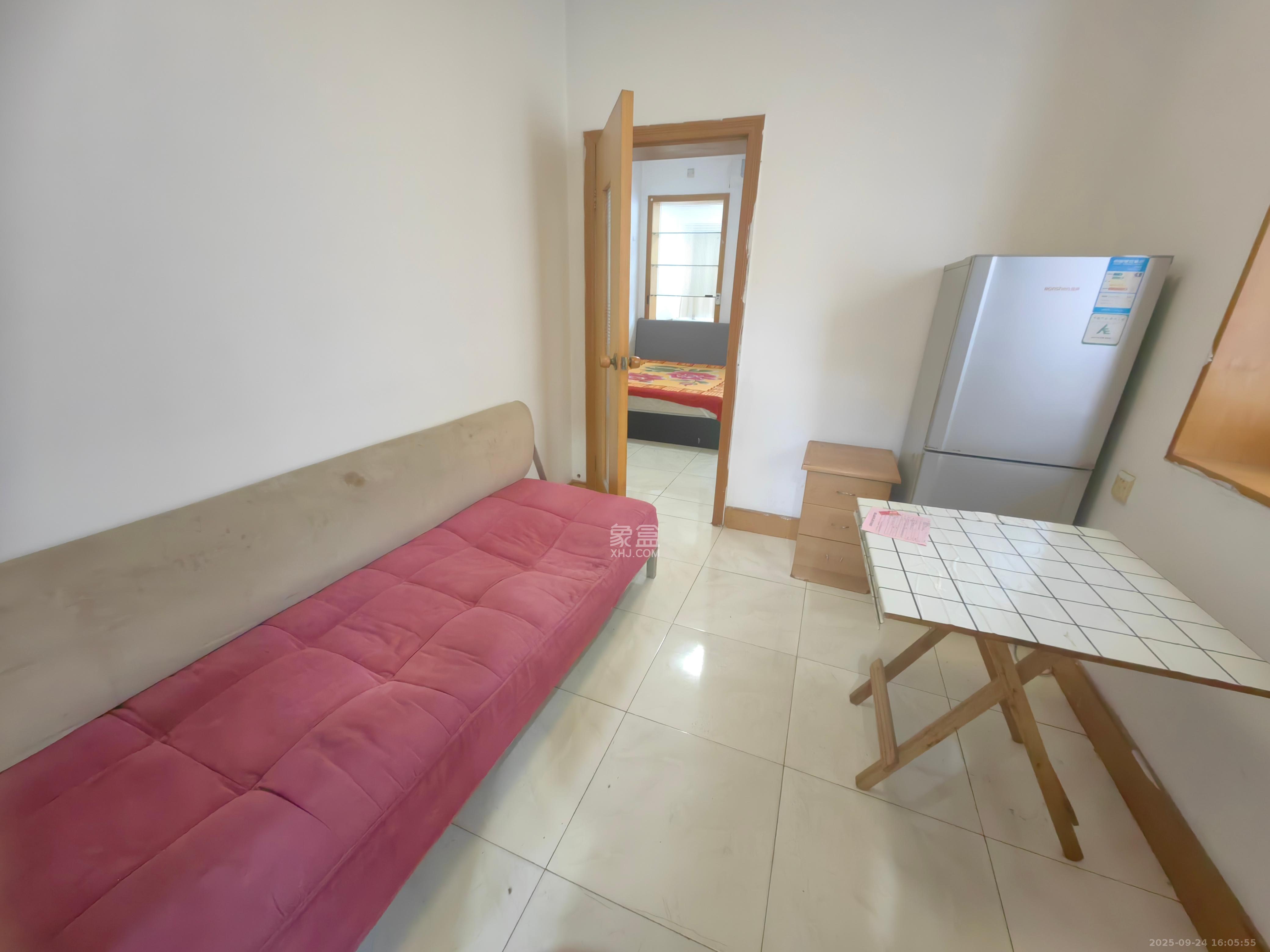 浏城桥竹园公寓  1室1厅1卫    1200.0元/月 浏城桥竹园公寓  1室1厅1卫    1200.0元/月