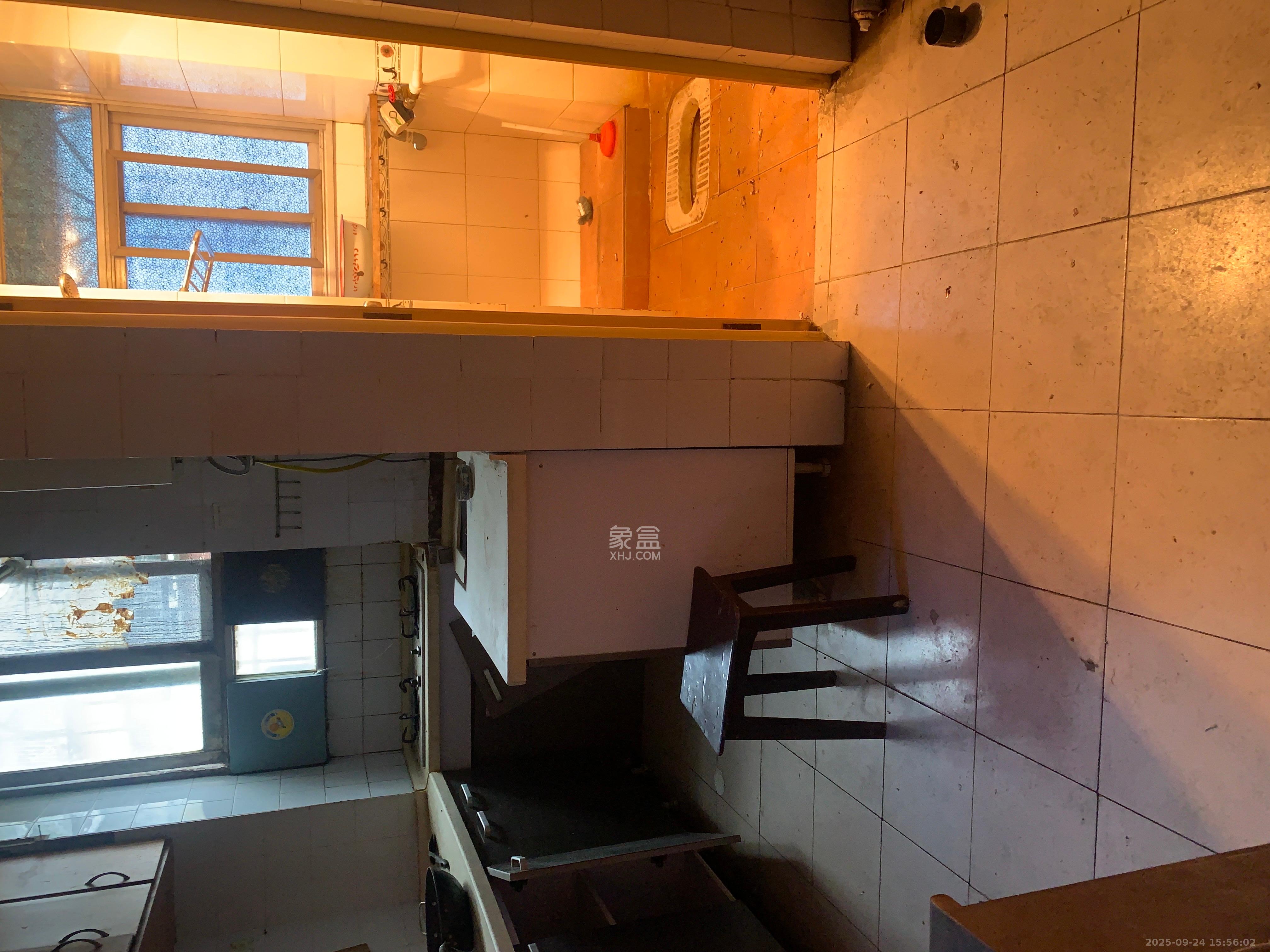 新华园 3室1厅1卫 1200.0元/月 新华园 3室1厅1卫 1200.0元/月室内图