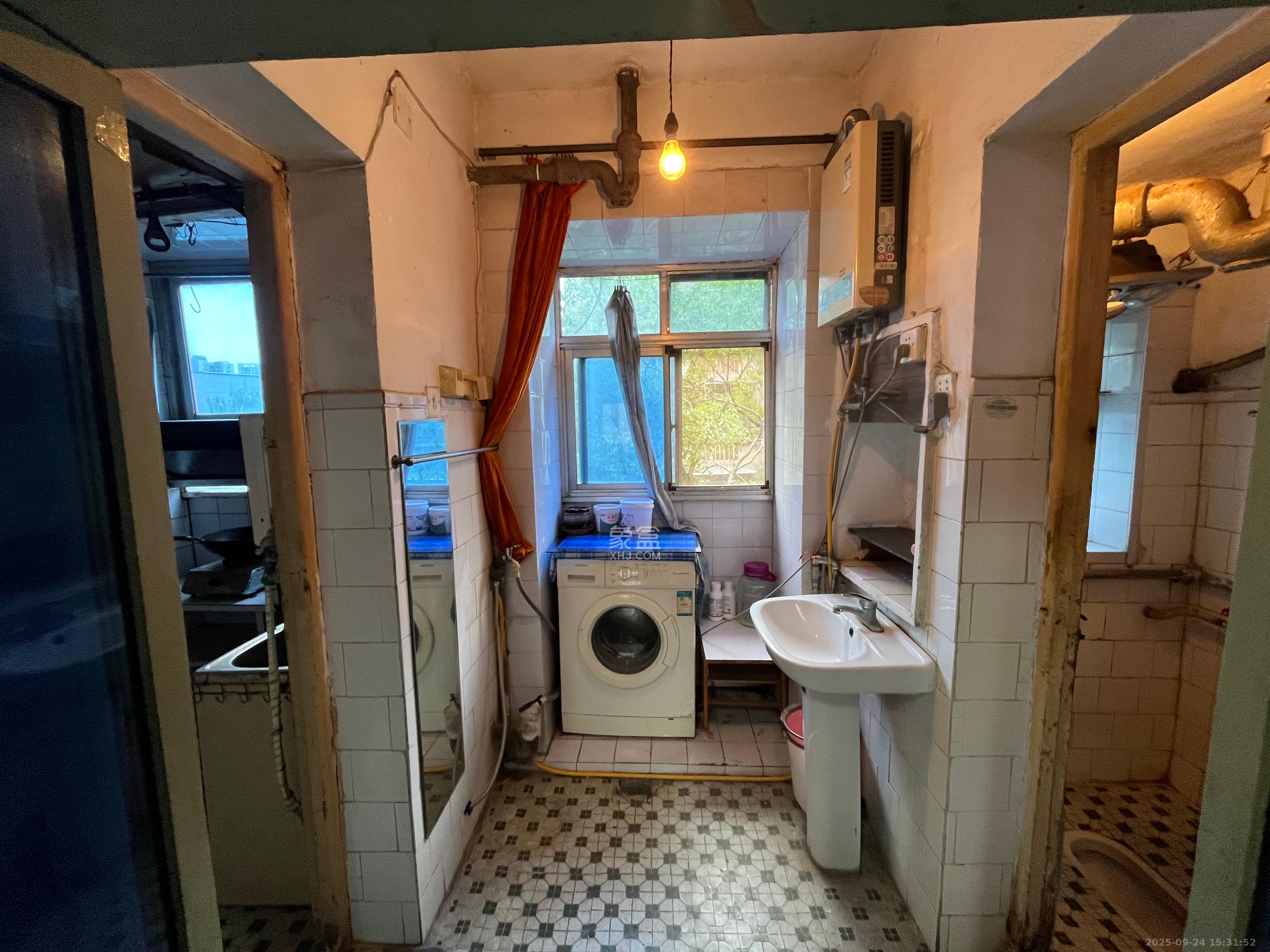 正圆小区（树木岭）  2室1厅1卫    1100.0元/月室内图