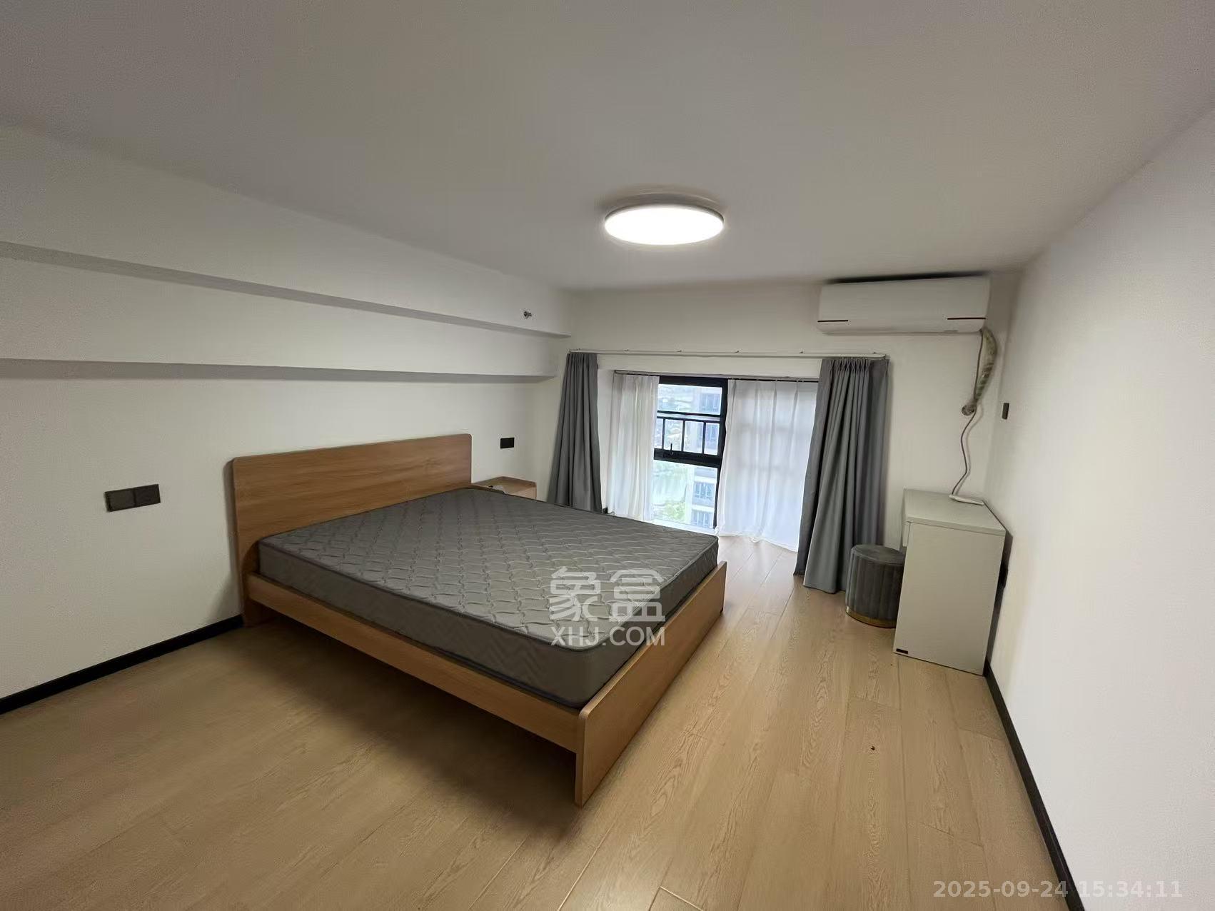 龙湖新壹城  1室0厅0卫    2000.0元/月室内图