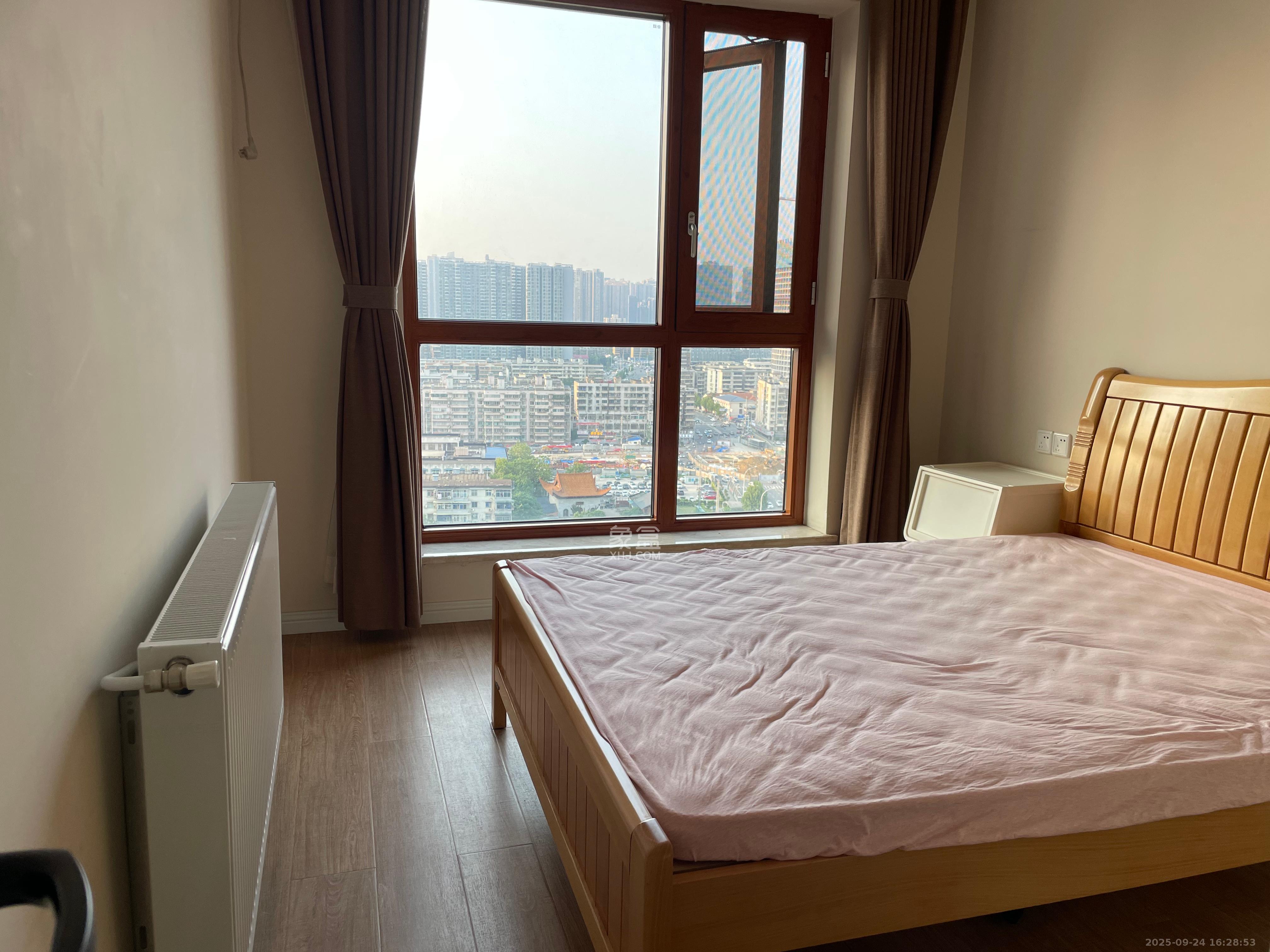 复地崑玉国际一期 2室2厅1卫 4600.0元/月 复地崑玉国际一期 2室2厅1卫 4600.0元/月室内图