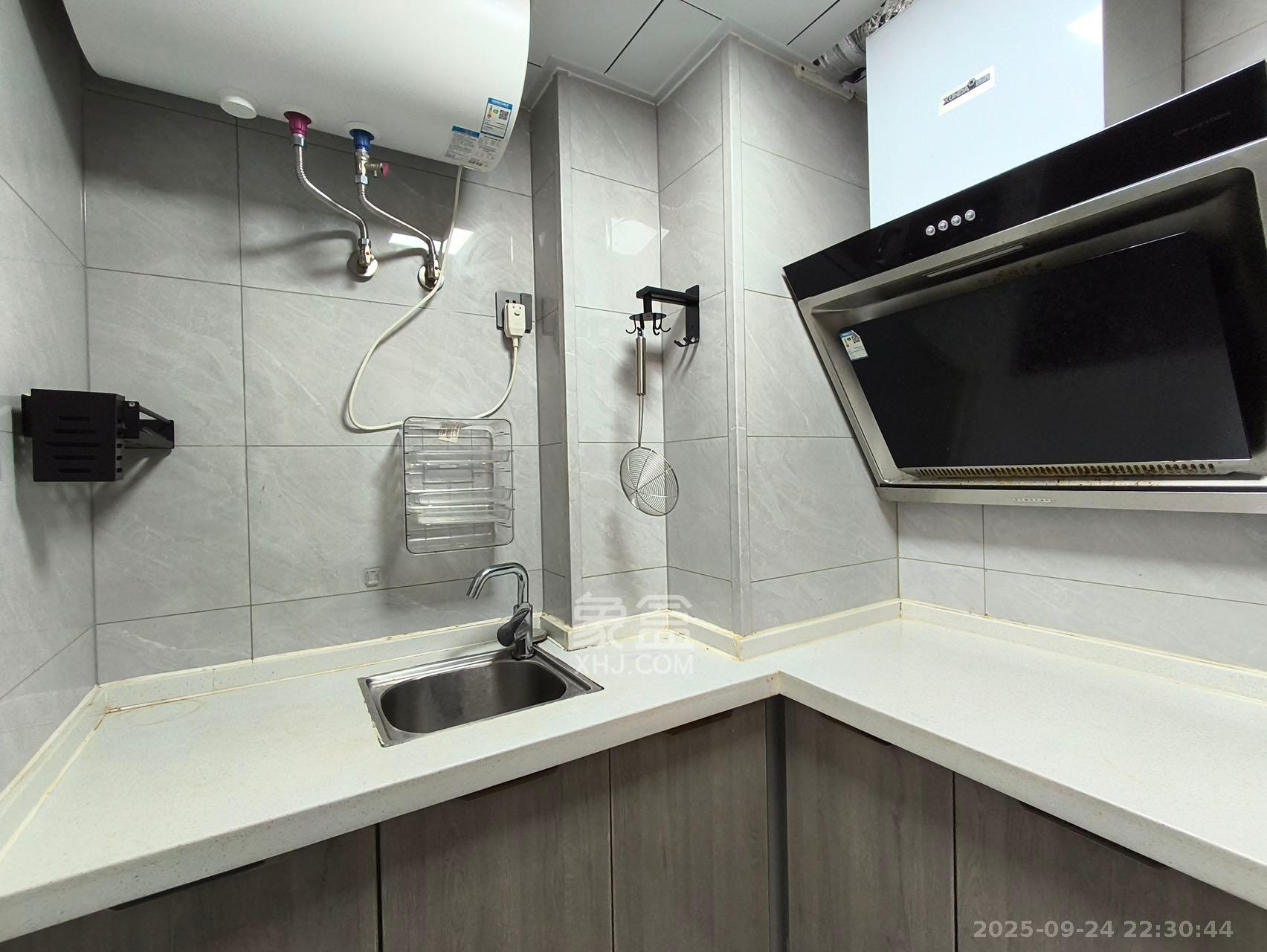 碧桂园星荟 1室1厅1卫 1300.0元/月 碧桂园星荟 1室1厅1卫 1300.0元/月室内图