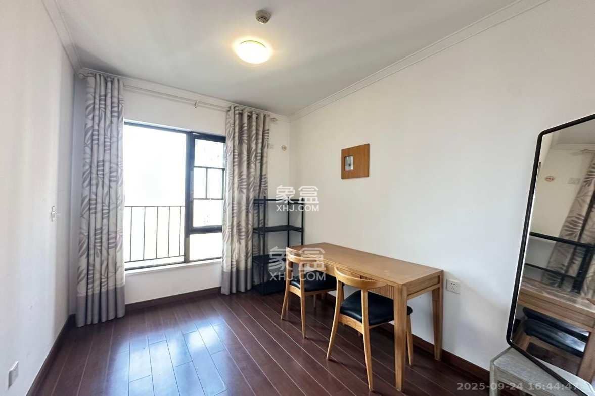 万科里金域国际 3室2厅2卫 4000.0元/月 万科里金域国际 3室2厅2卫 4000.0元/月室内图