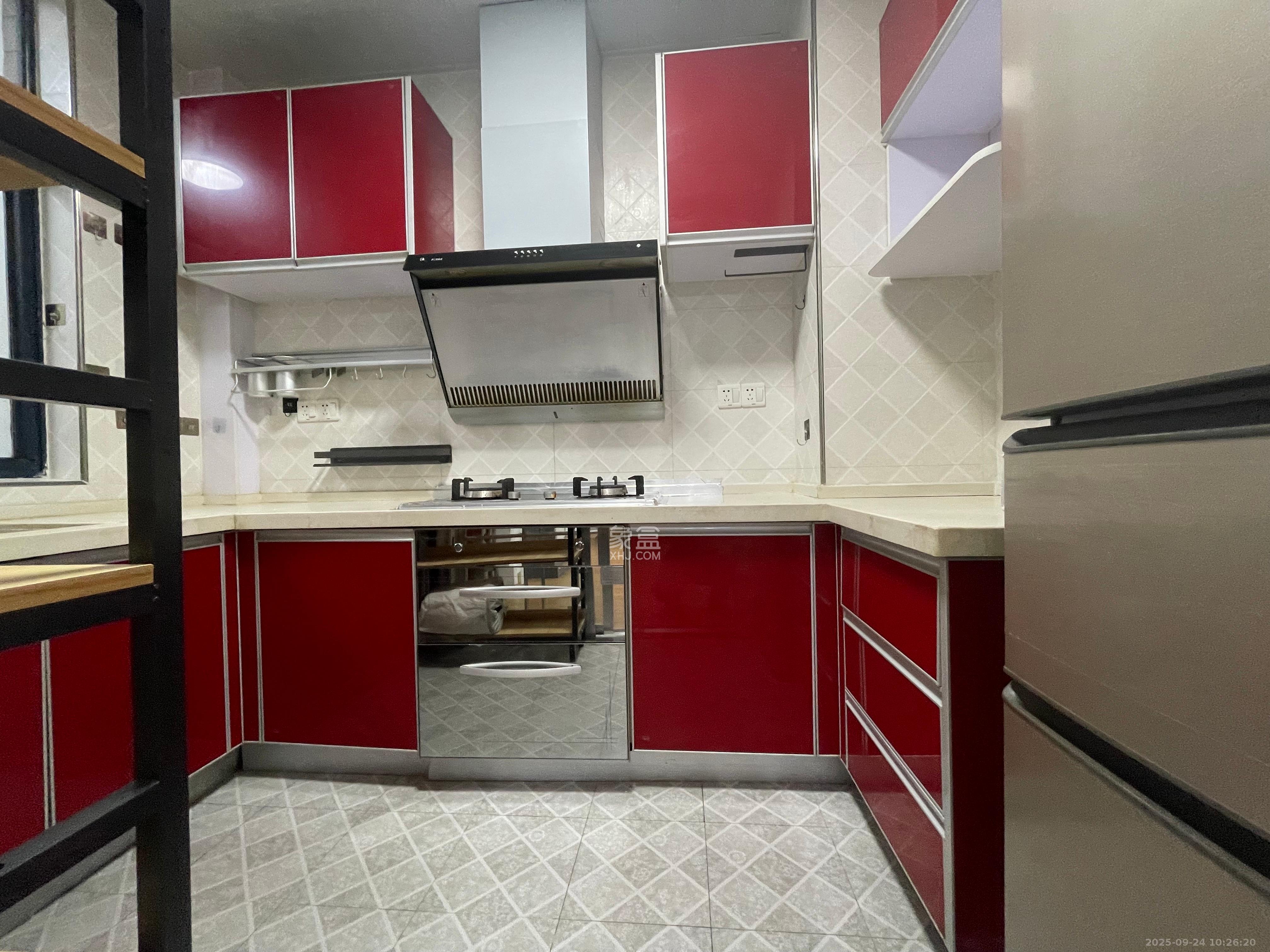 湘江世纪城赏江苑  2室2厅1卫    2000.0元/月室内图