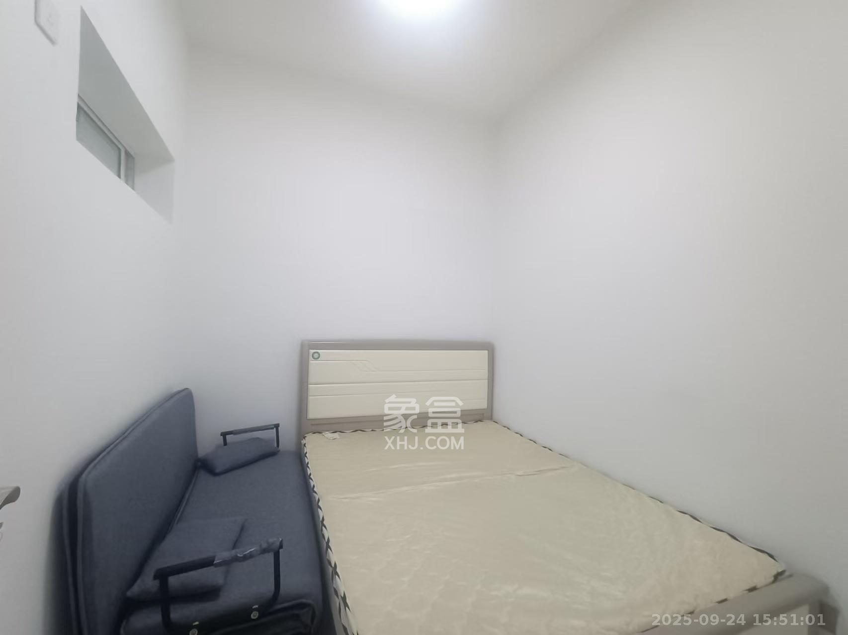 红星国际星城  3室1厅1卫    2800.0元/月室内图