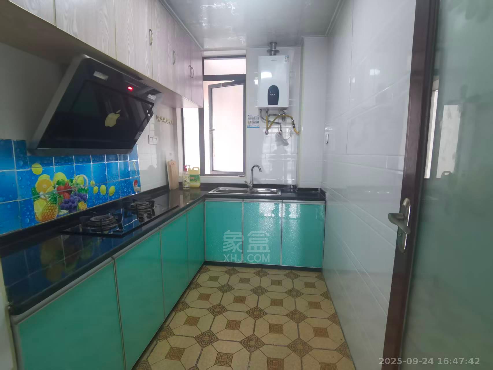 庐山春天早安华晨 2室1厅1卫 1700.0元/月 庐山春天早安华晨 2室1厅1卫 1700.0元/月室内图