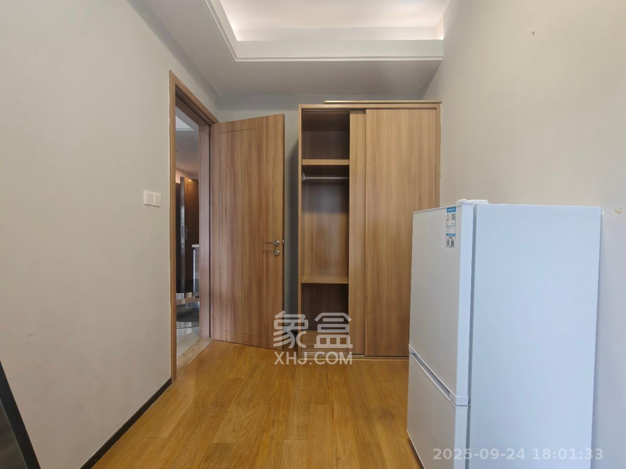 恒大国际广场 1室1厅1卫 1500.0元/月 恒大国际广场 1室1厅1卫 1500.0元/月室内图