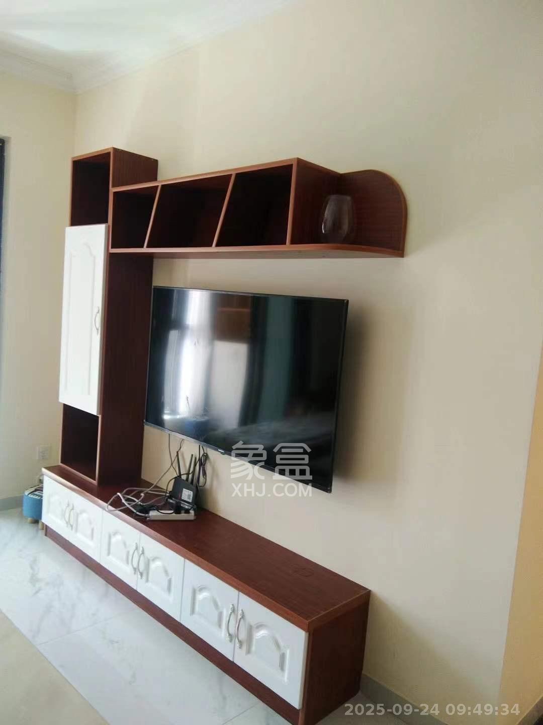 碧桂园公园壹号(凯怡茗苑) 3室2厅1卫 1500.0元/月 碧桂园公园壹号(凯怡茗苑) 3室2厅1卫 1500.0元/月室内图