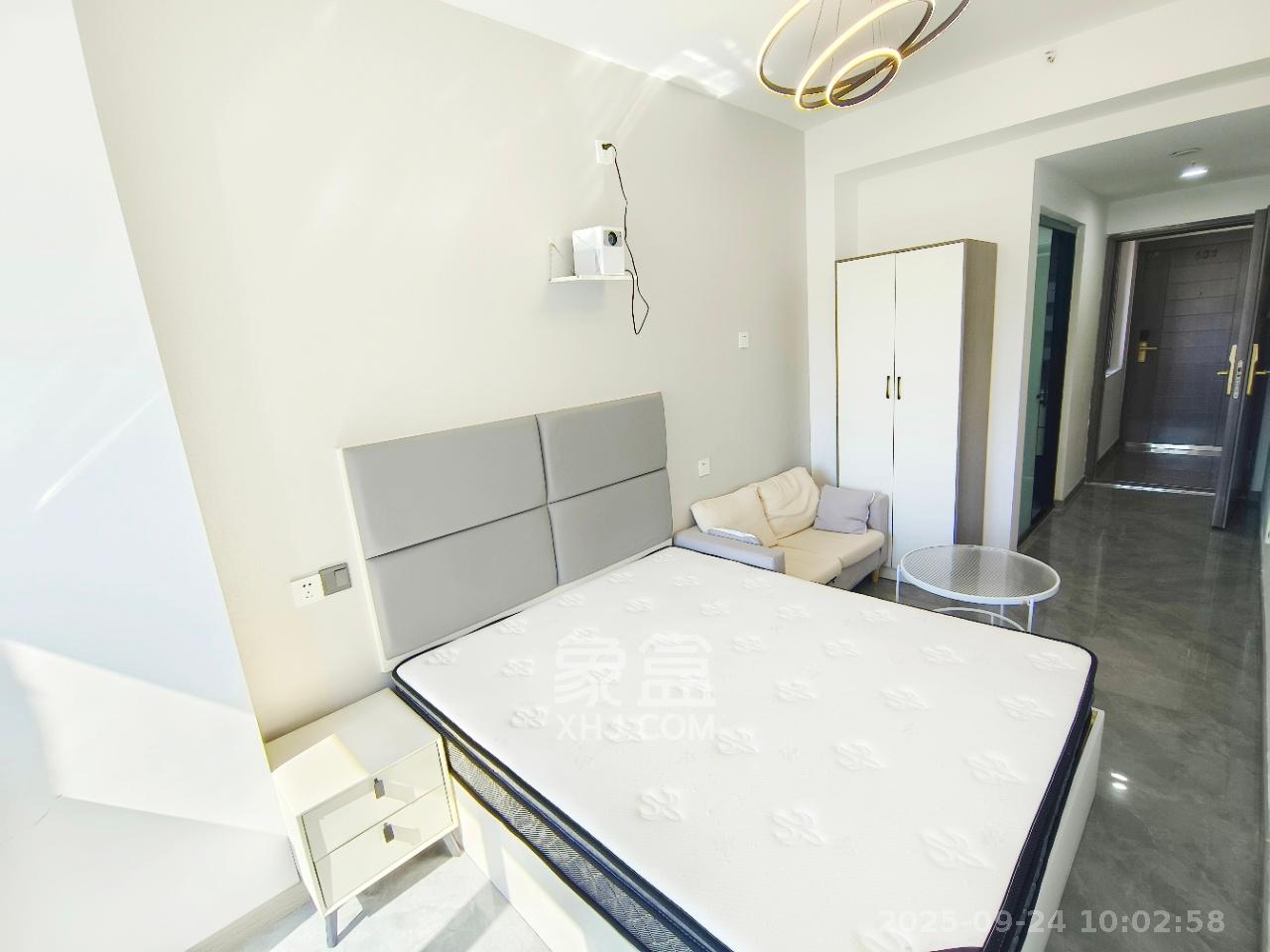 万科金色梦想D区 1室1厅1卫 1000.0元/月 万科金色梦想D区 1室1厅1卫 1000.0元/月室内图