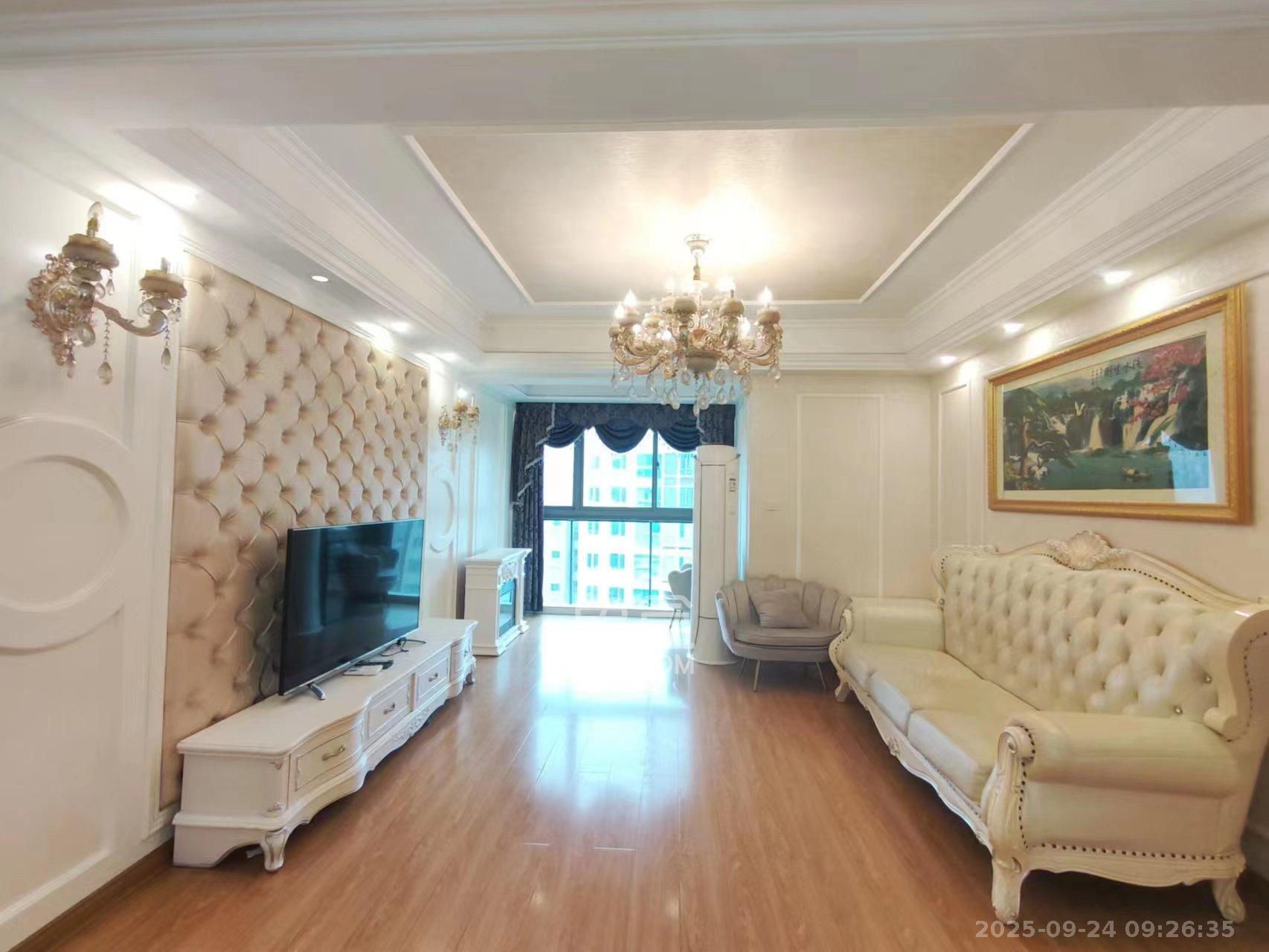 新城新世界一二三期 3室2厅2卫 3800.0元/月 新城新世界一二三期 3室2厅2卫 3800.0元/月室内图