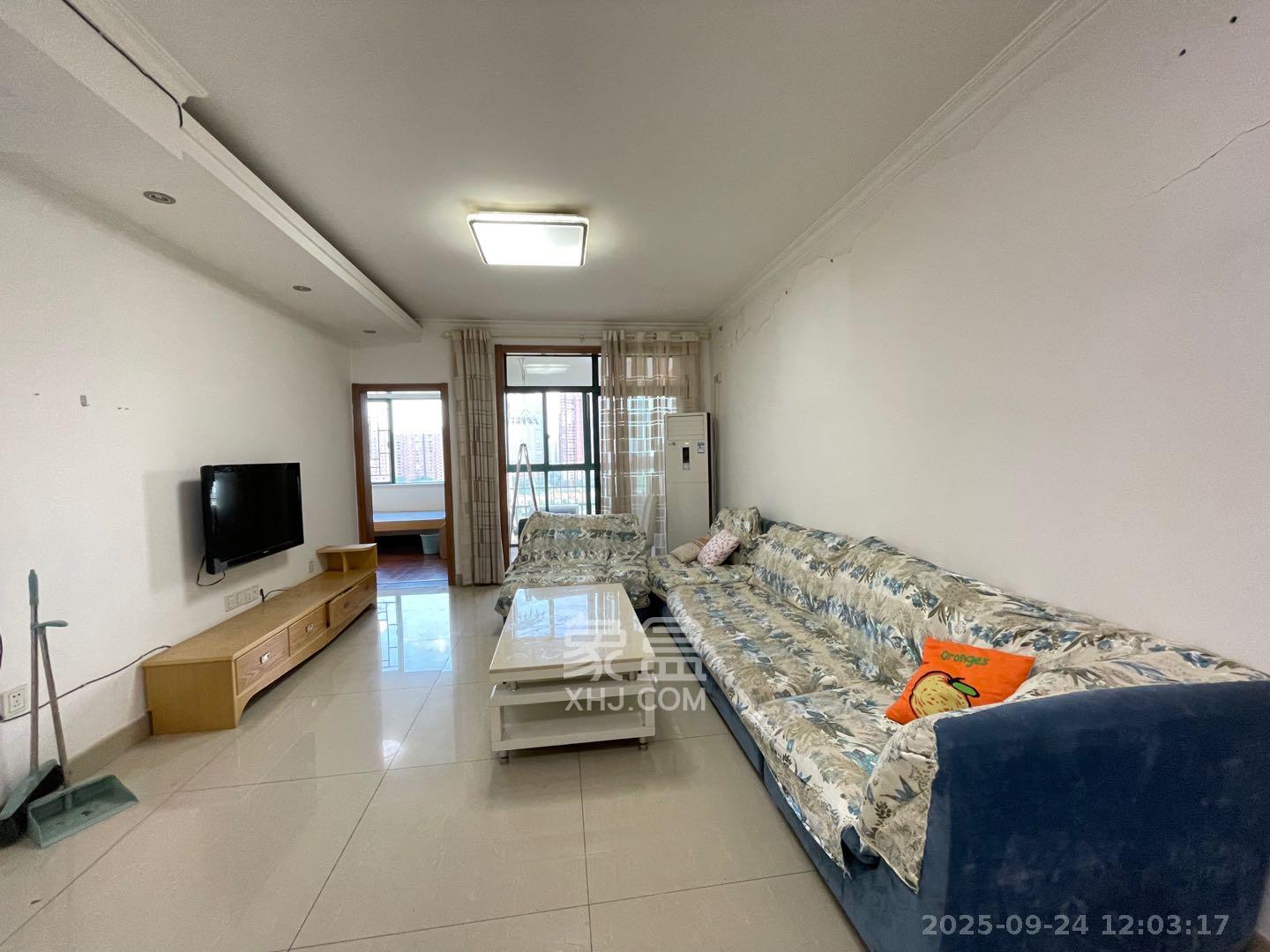 绿洲花园 3室2厅1卫 2200.0元/月 绿洲花园 3室2厅1卫 2200.0元/月室内图