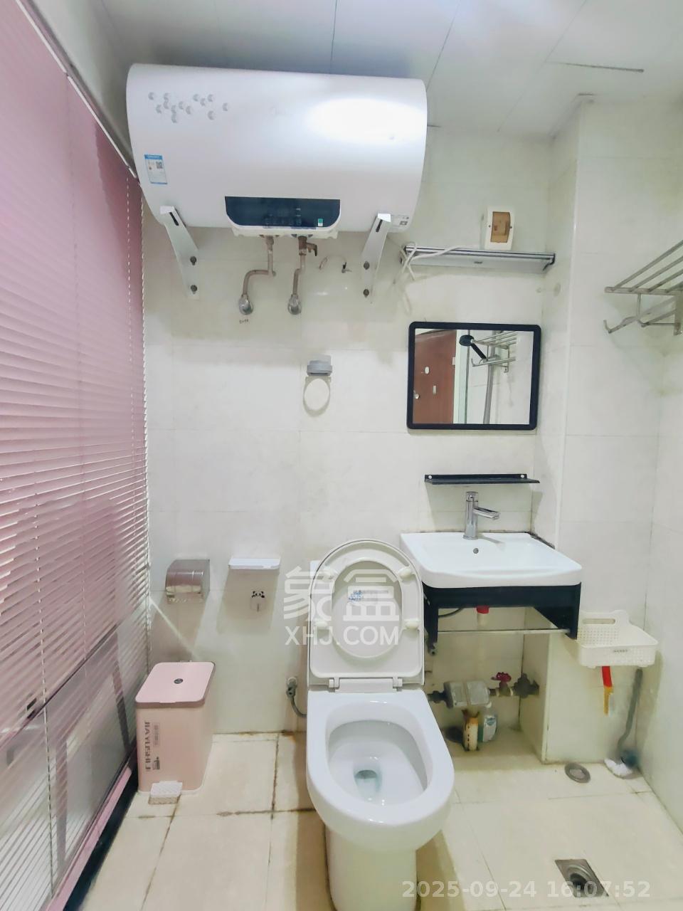 兰卡威国际 1室1厅1卫 1500.0元/月 兰卡威国际 1室1厅1卫 1500.0元/月室内图