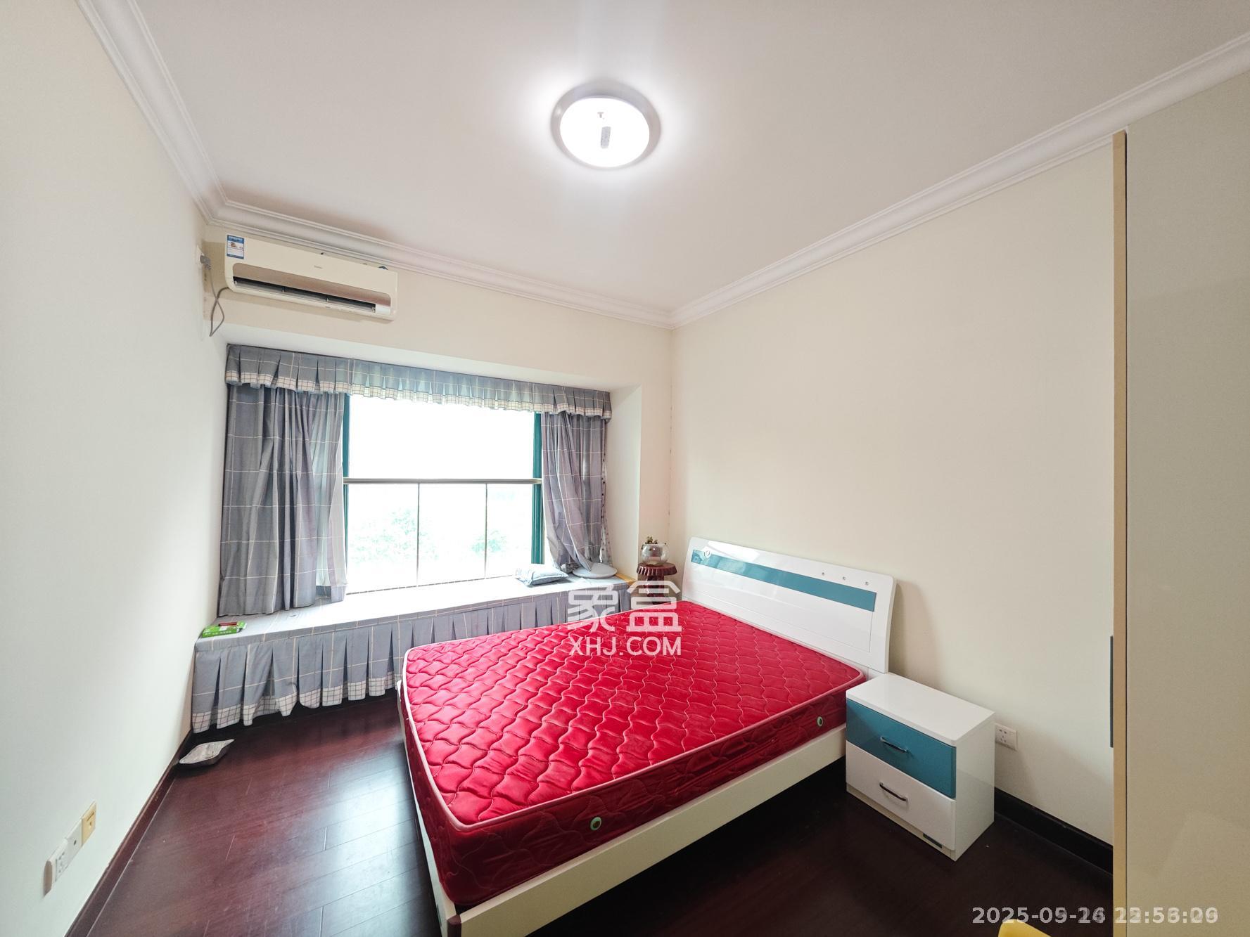 恒大城  4室2厅2卫    2800.0元/月室内图