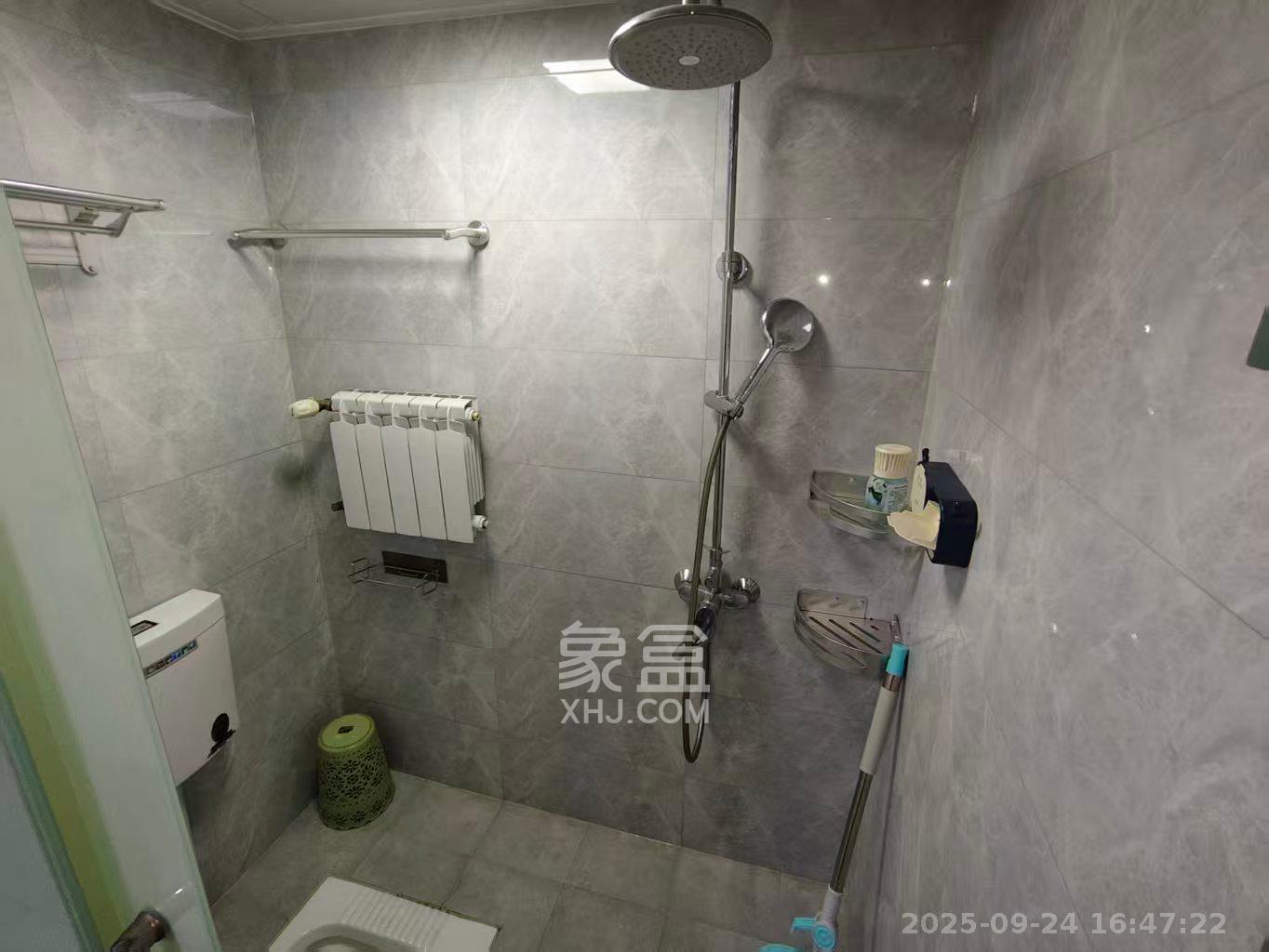 融创融公馆(融创臻苑) 2室1厅1卫 2000.0元/月 融创融公馆(融创臻苑) 2室1厅1卫 2000.0元/月室内图