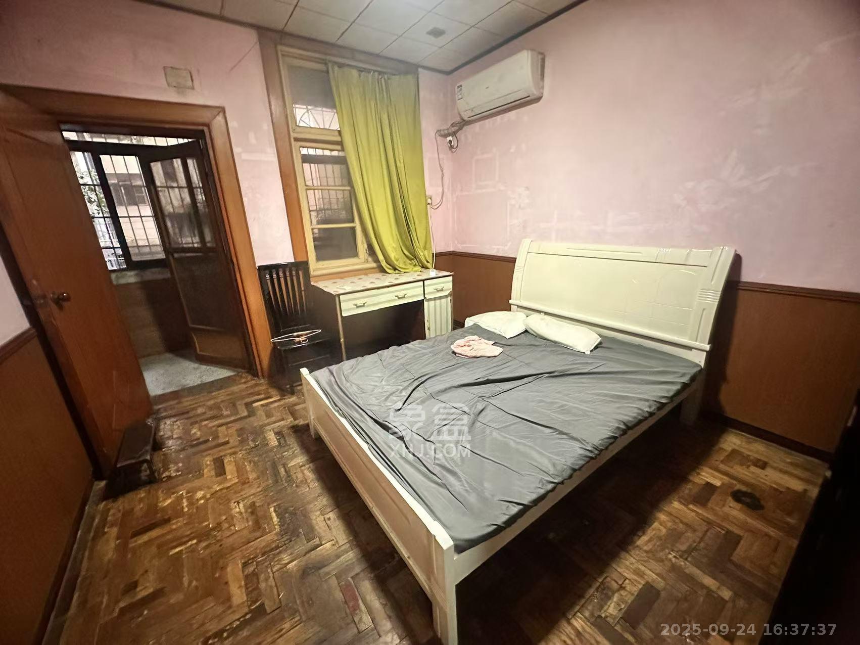 人民新村 3室1厅1卫 1500.0元/月 人民新村 3室1厅1卫 1500.0元/月室内图