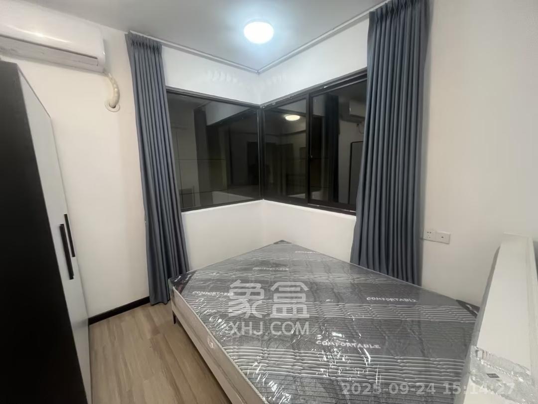 保利香槟国际  3室2厅2卫    2400.0元/月室内图