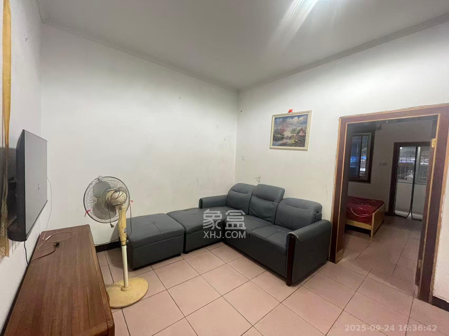 建安小区  2室1厅1卫   1600.00元/月