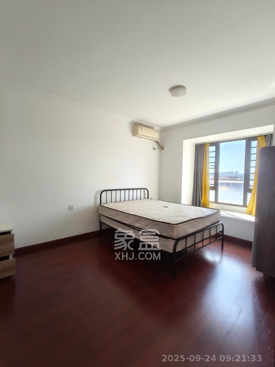 中海国际五期 3室2厅2卫 2000.0元/月 中海国际五期 3室2厅2卫 2000.0元/月小区图