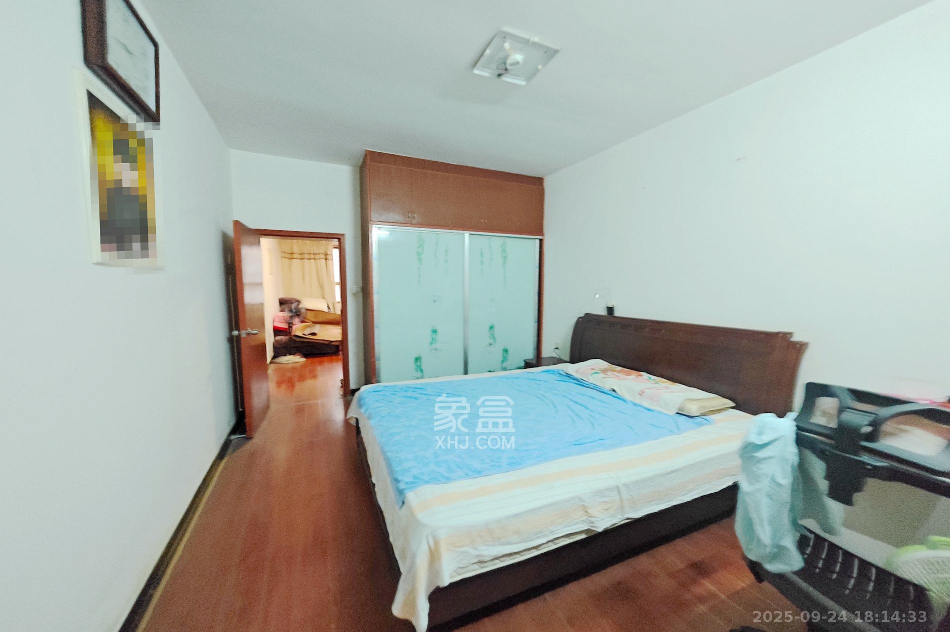 玻纤宿舍 1室1厅1卫 37.5万 玻纤宿舍 1室1厅1卫 37.5万卧室