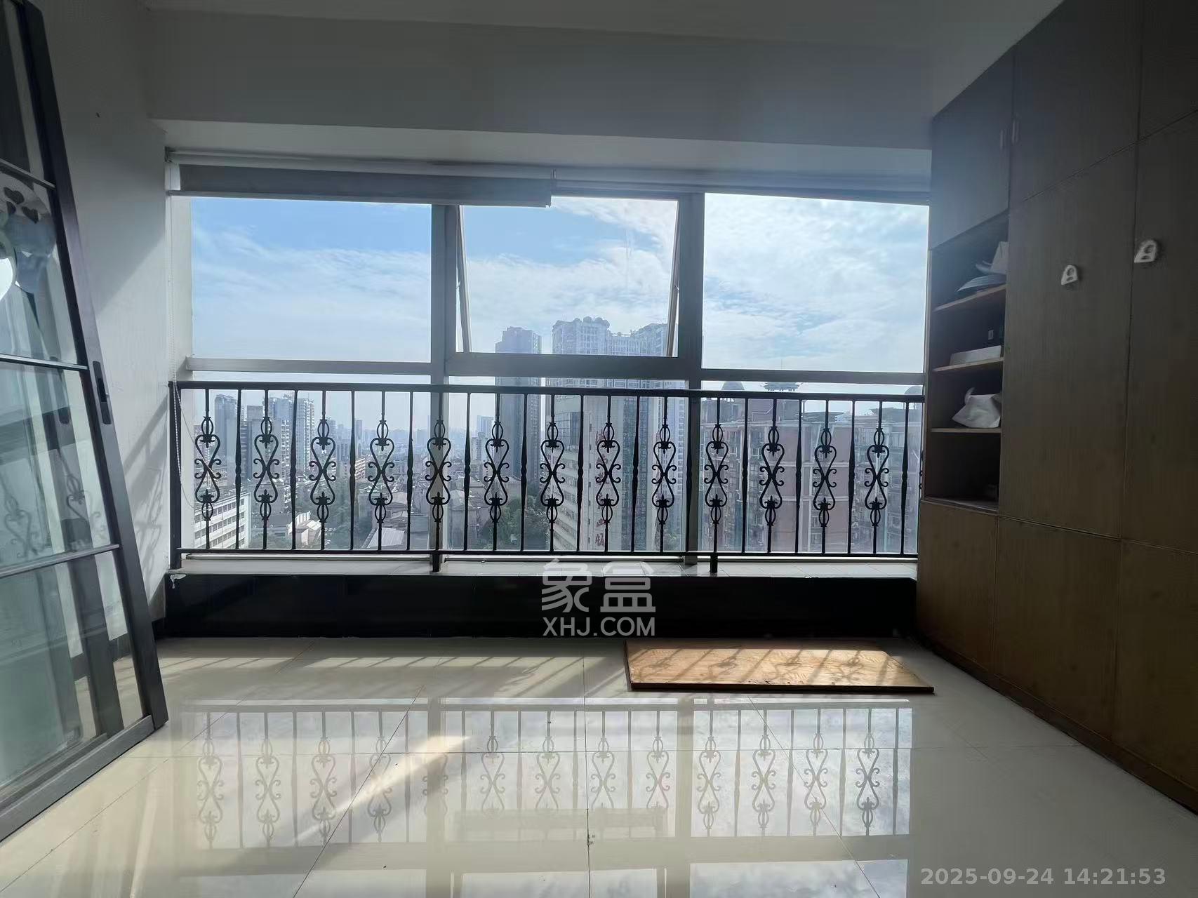 兴威名座 2室2厅1卫 2500.0元/月 兴威名座 2室2厅1卫 2500.0元/月室内图