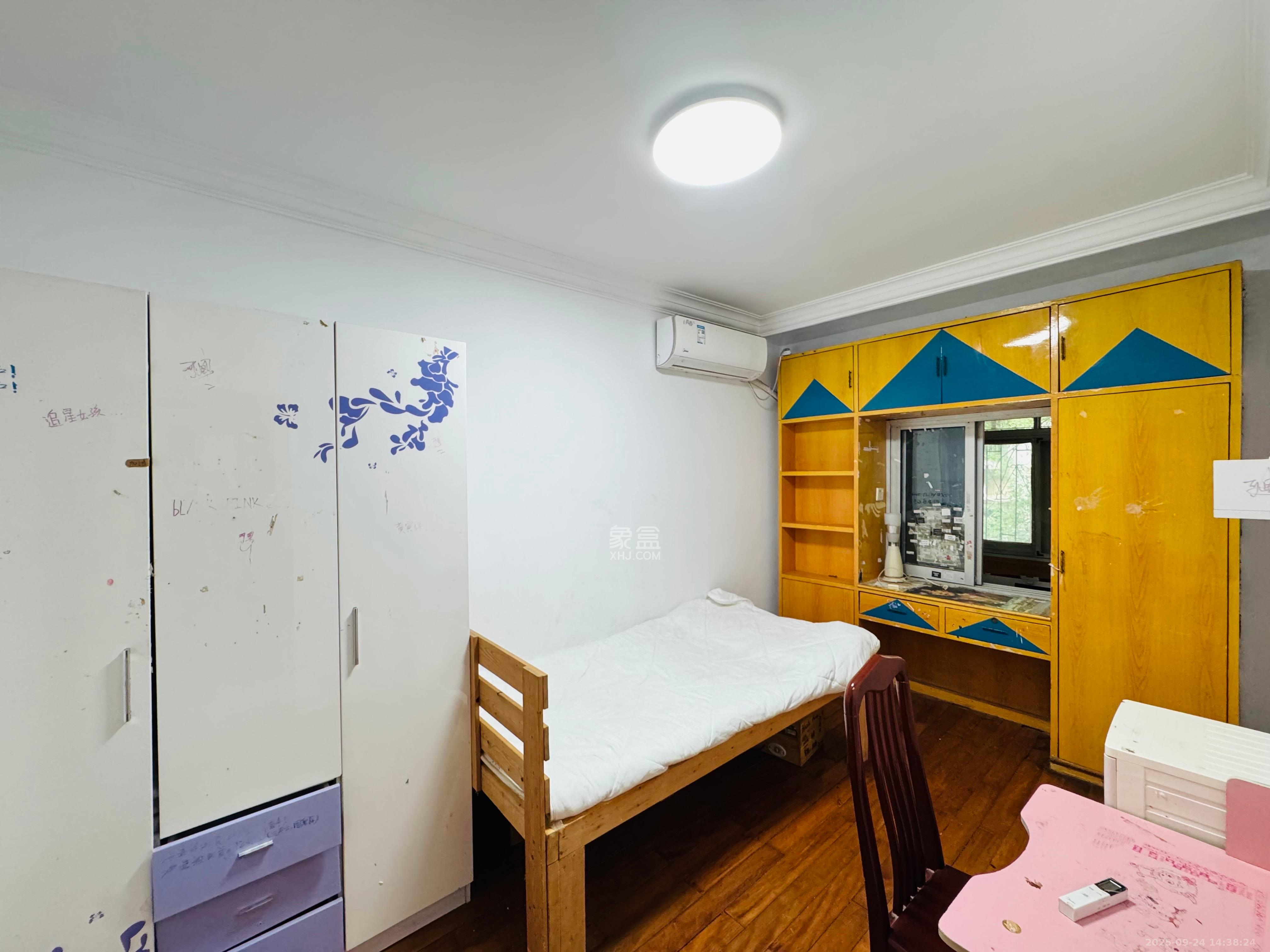 广厦新村  3室2厅1卫    1500.0元/月室内图
