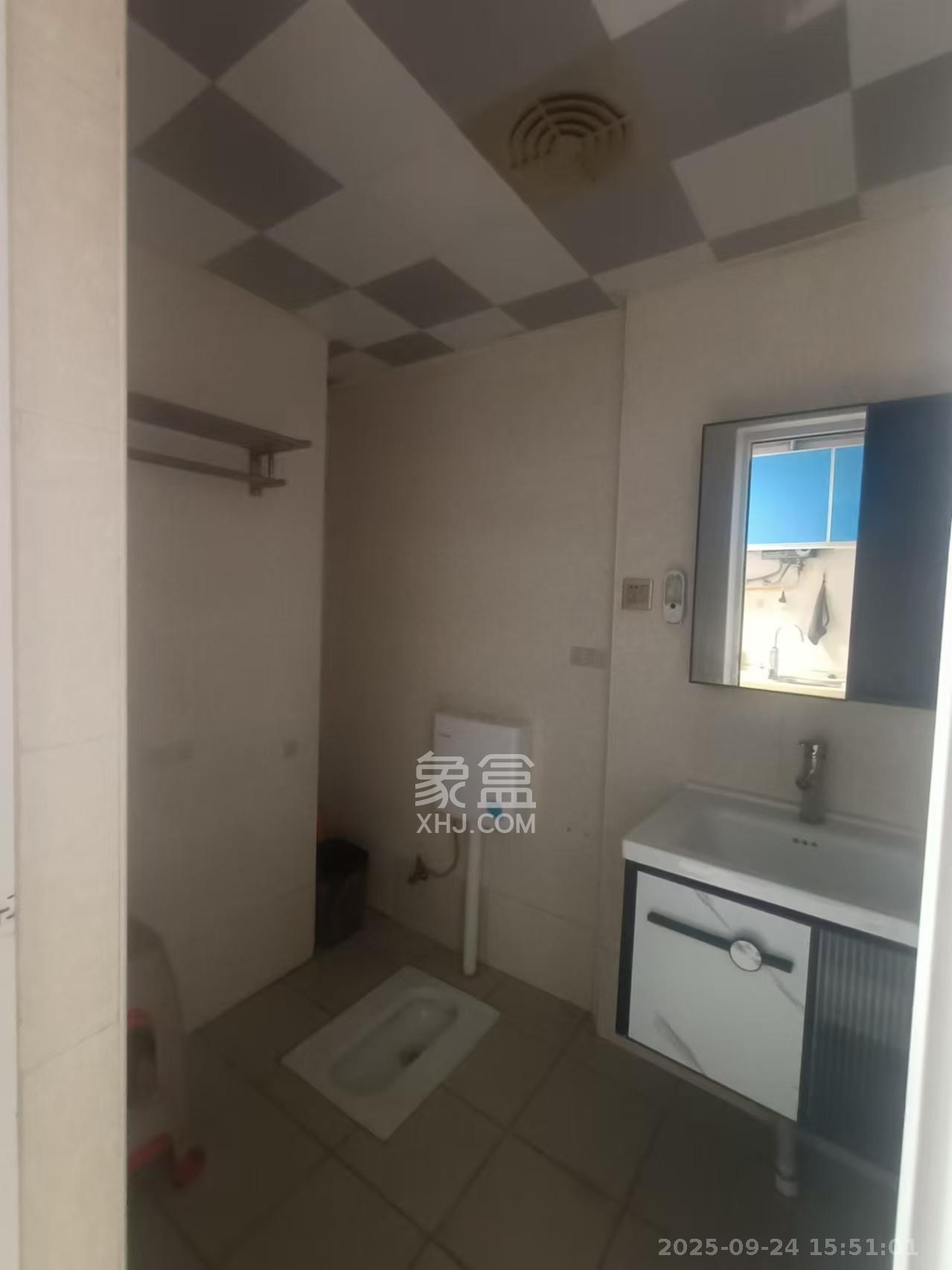 红星国际星城  3室1厅1卫    2800.0元/月 红星国际星城  3室1厅1卫    2800.0元/月室内图