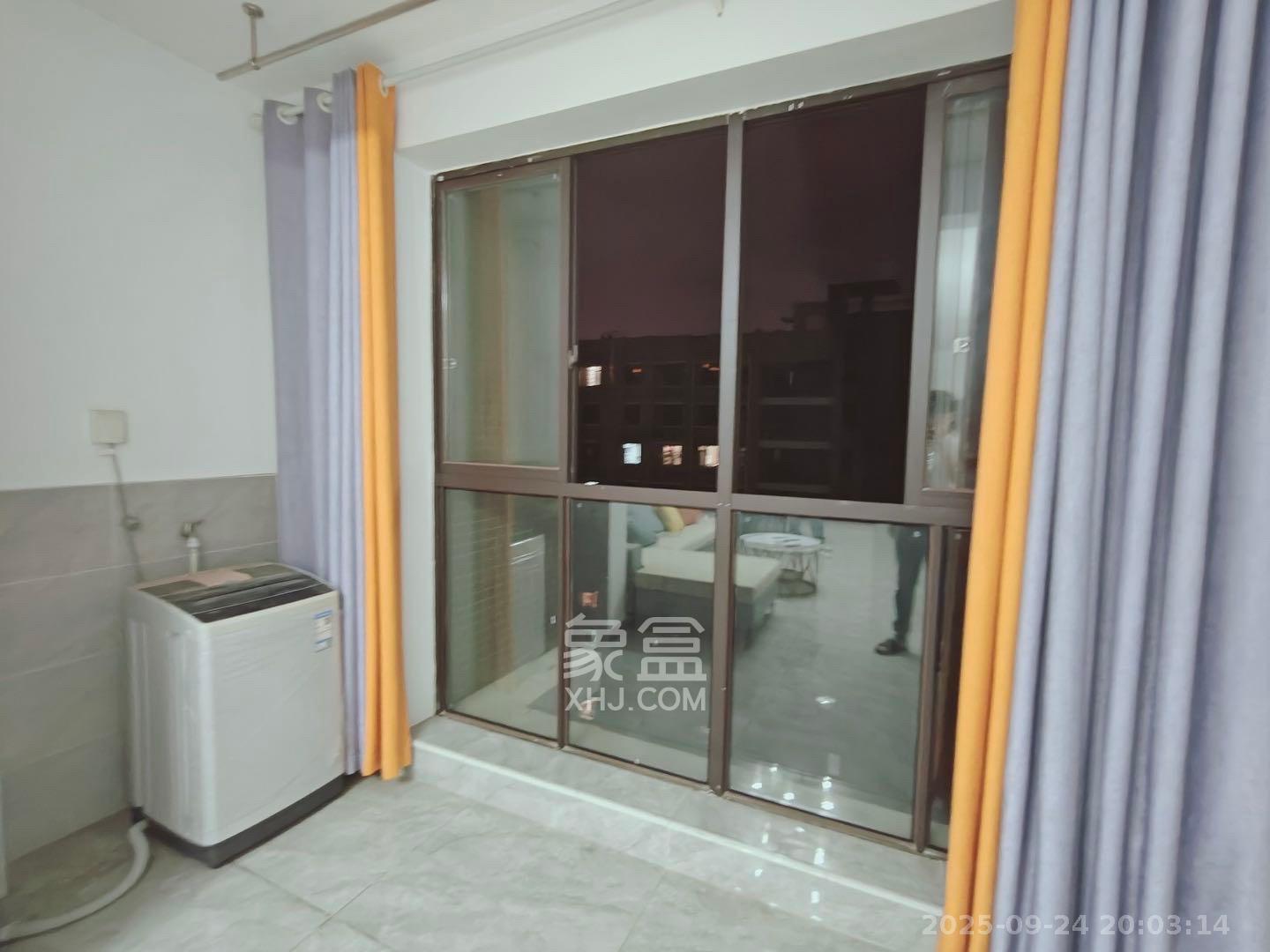 金桂小区二期 1室0厅0卫 2200.0元/月 金桂小区二期 1室0厅0卫 2200.0元/月室内图