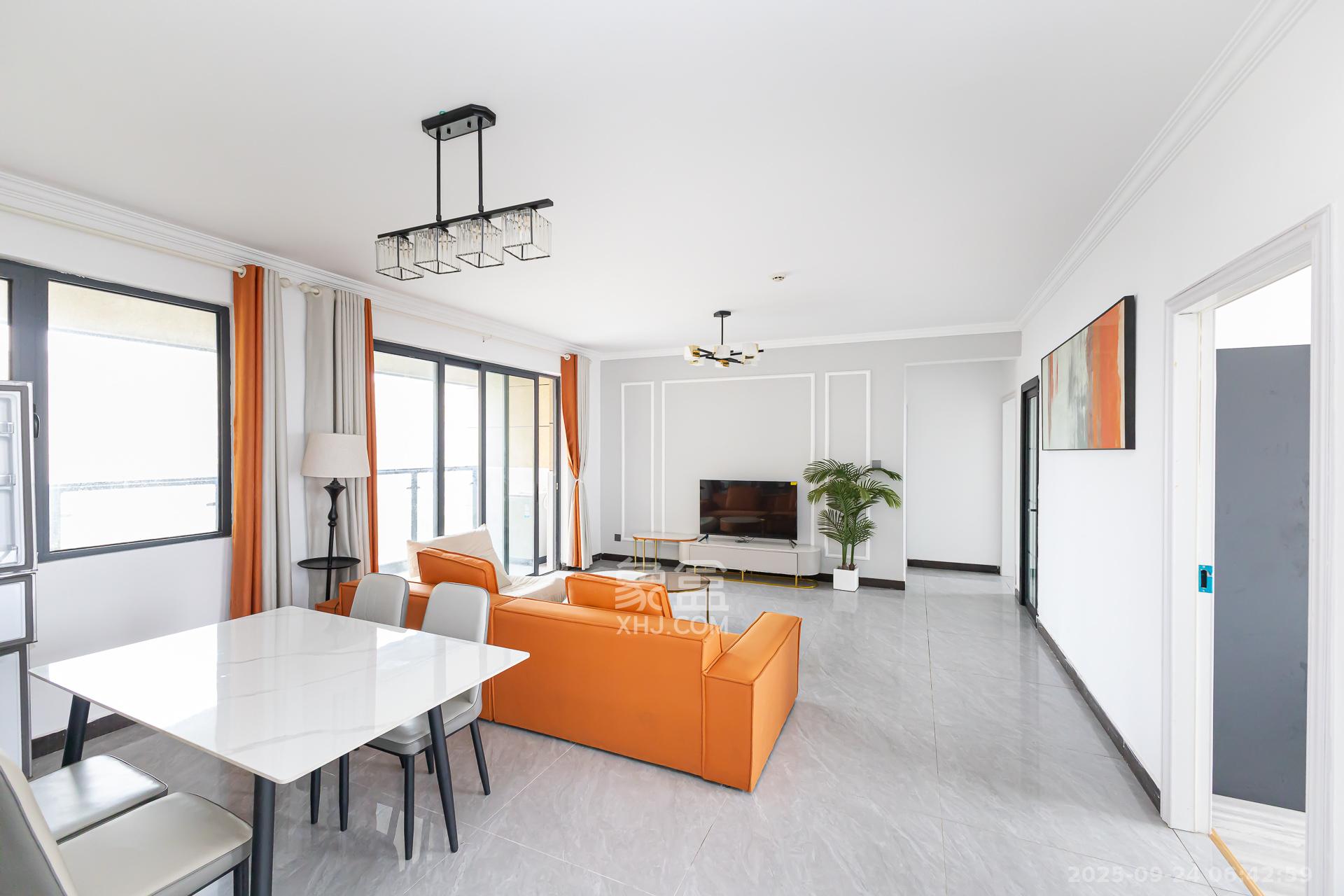 明发阅江悦府  3室2厅2卫    89.8万 明发阅江悦府  3室2厅2卫    89.8万