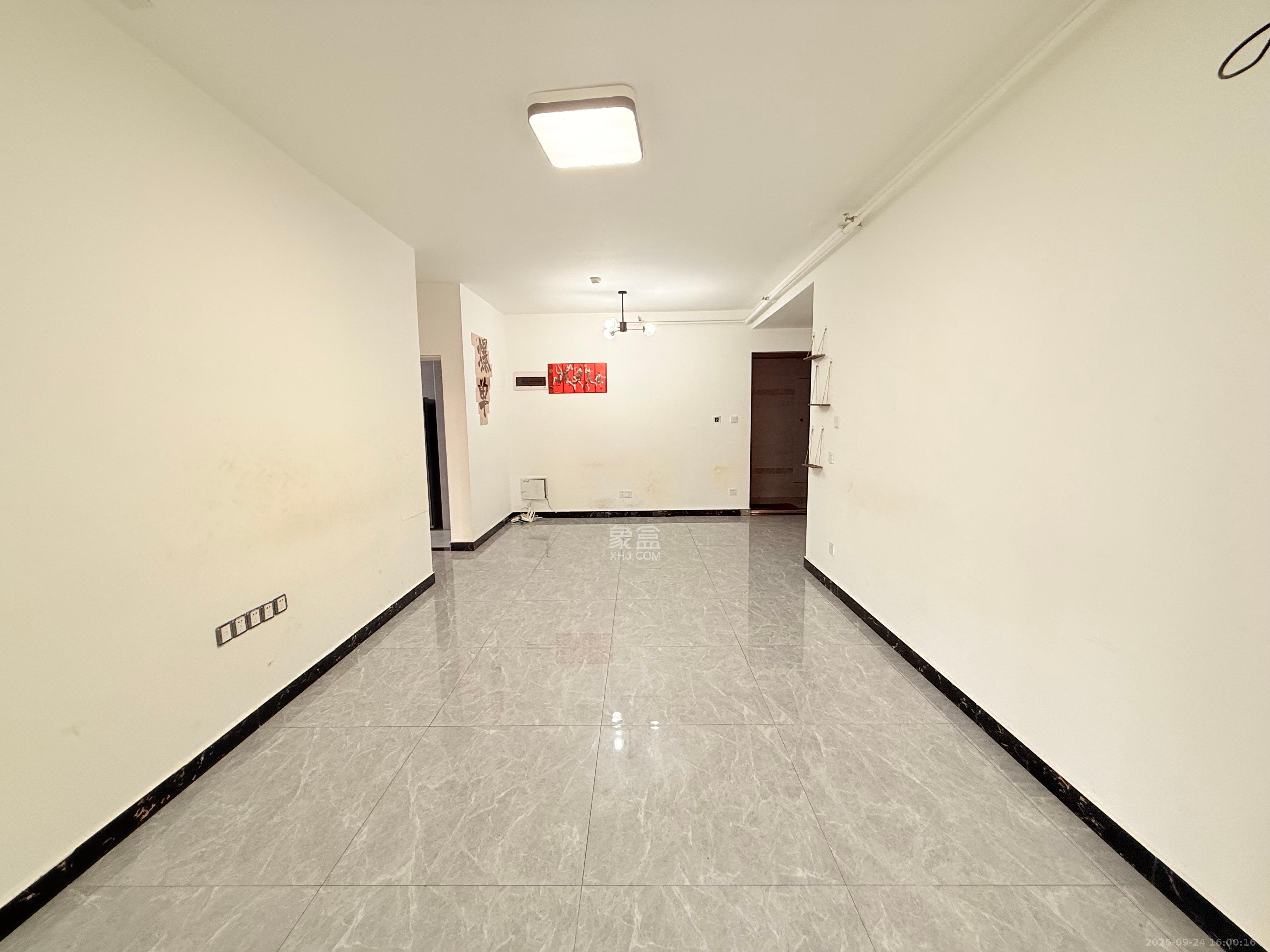 明昇壹城(明昇时代广场)二期 3室2厅2卫 2600.0元/月 明昇壹城(明昇时代广场)二期 3室2厅2卫 2600.0元/月室内图