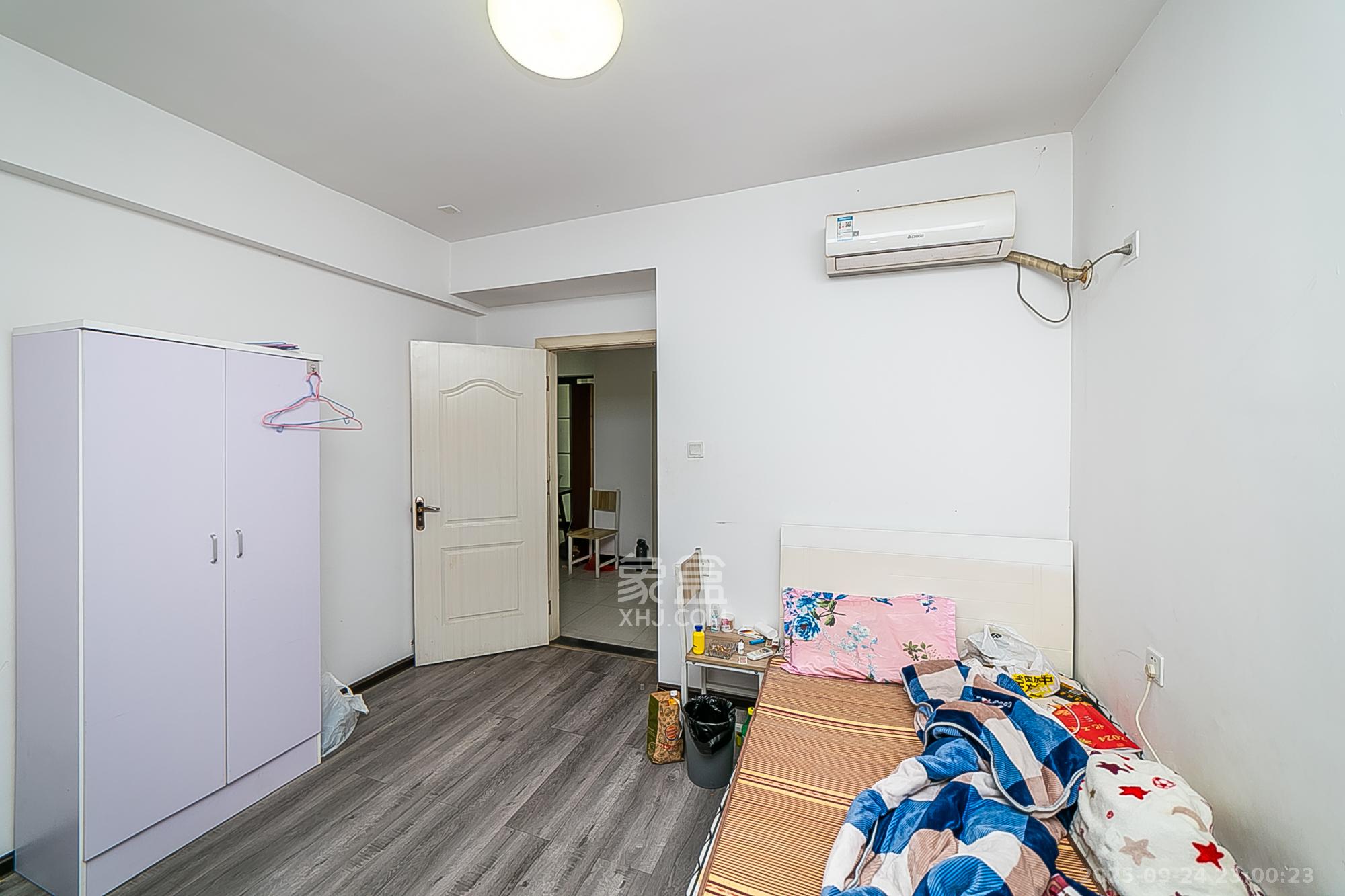 乾城(兴旺乾城) 3室2厅1卫 70.0万 乾城(兴旺乾城) 3室2厅1卫 70.0万卧室