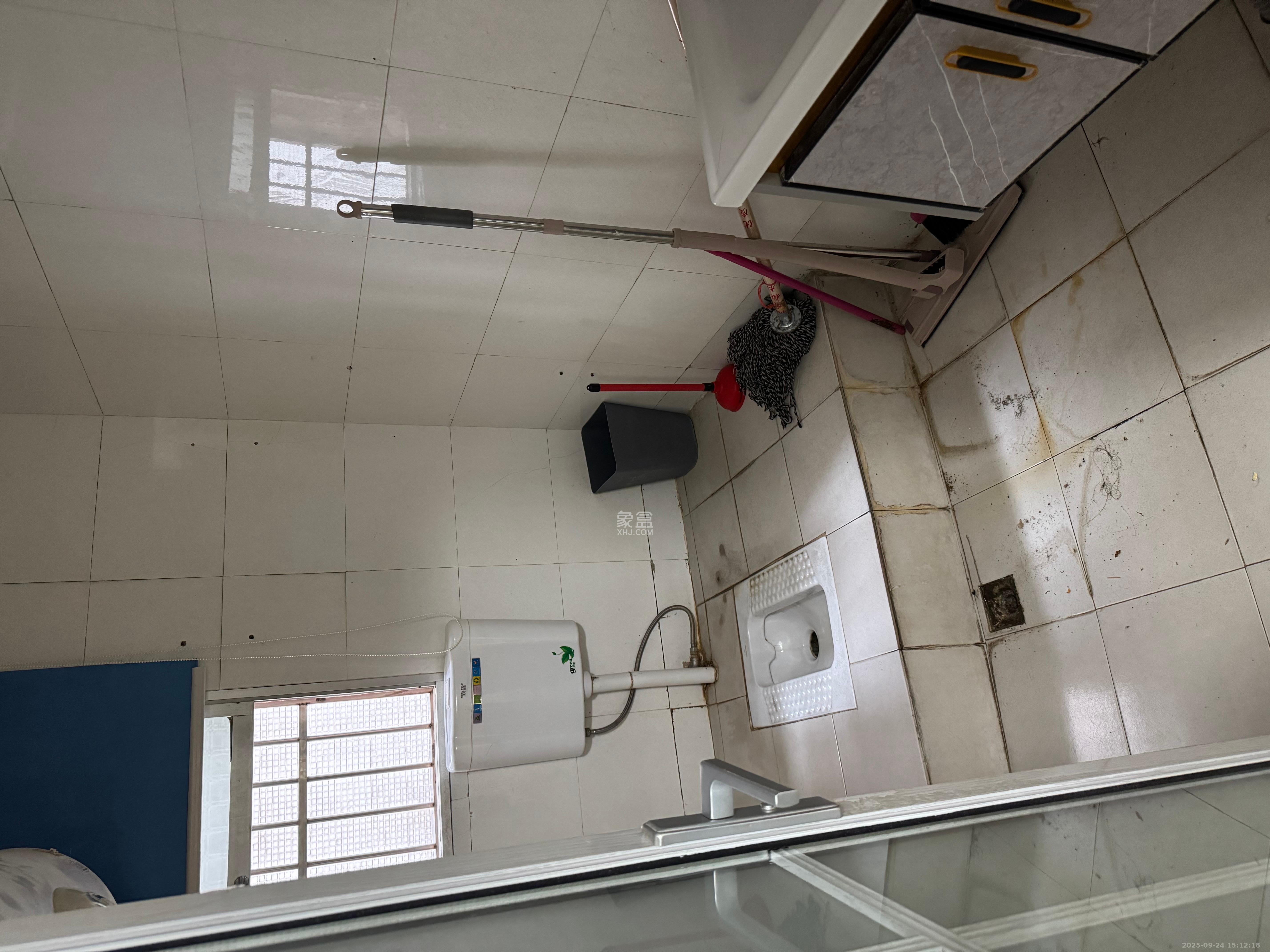 新富城 3室1厅1卫 3600.0元/月 新富城 3室1厅1卫 3600.0元/月室内图