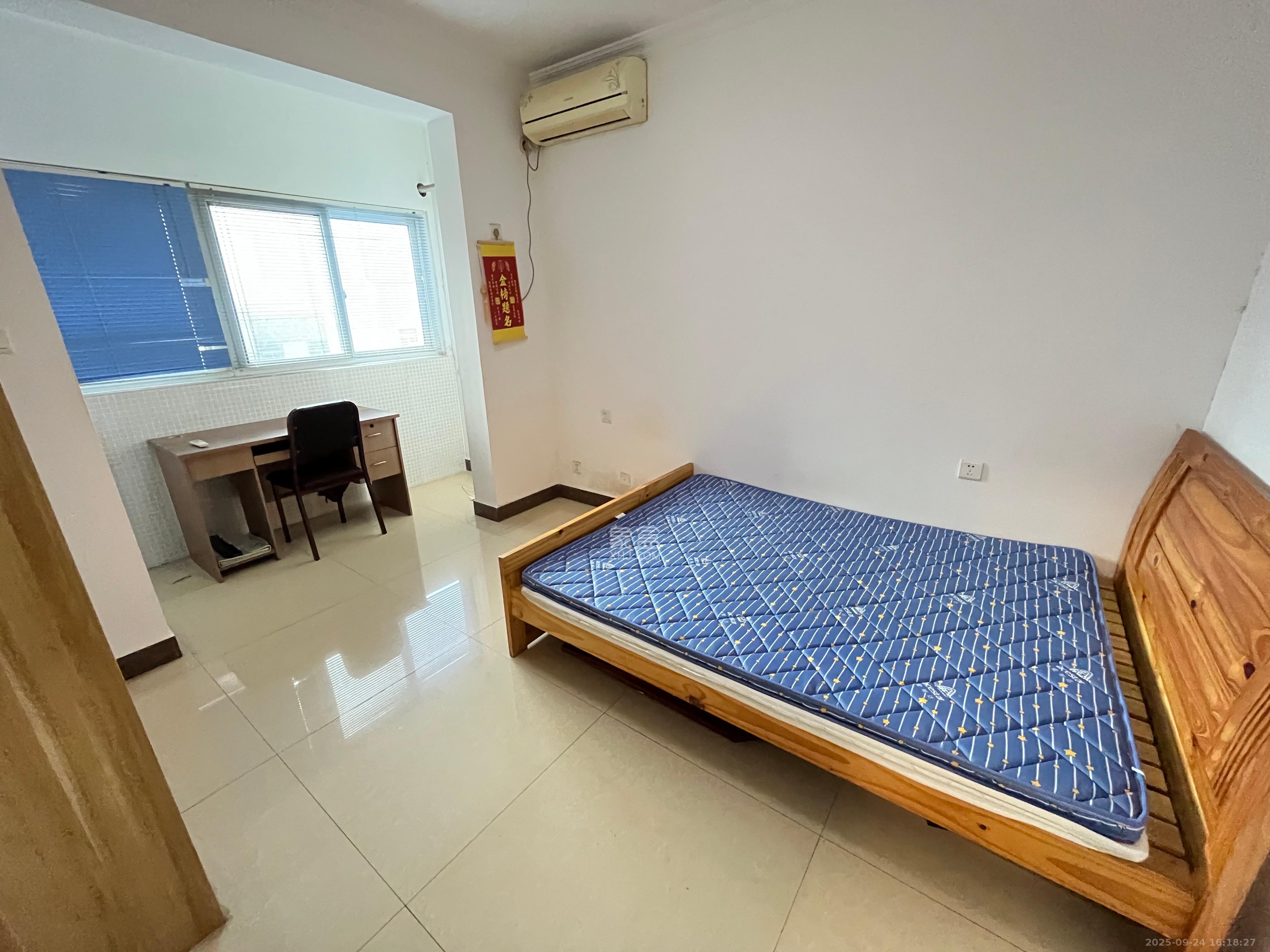 益佳苑 1室1厅1卫 1800.0元/月 益佳苑 1室1厅1卫 1800.0元/月室内图