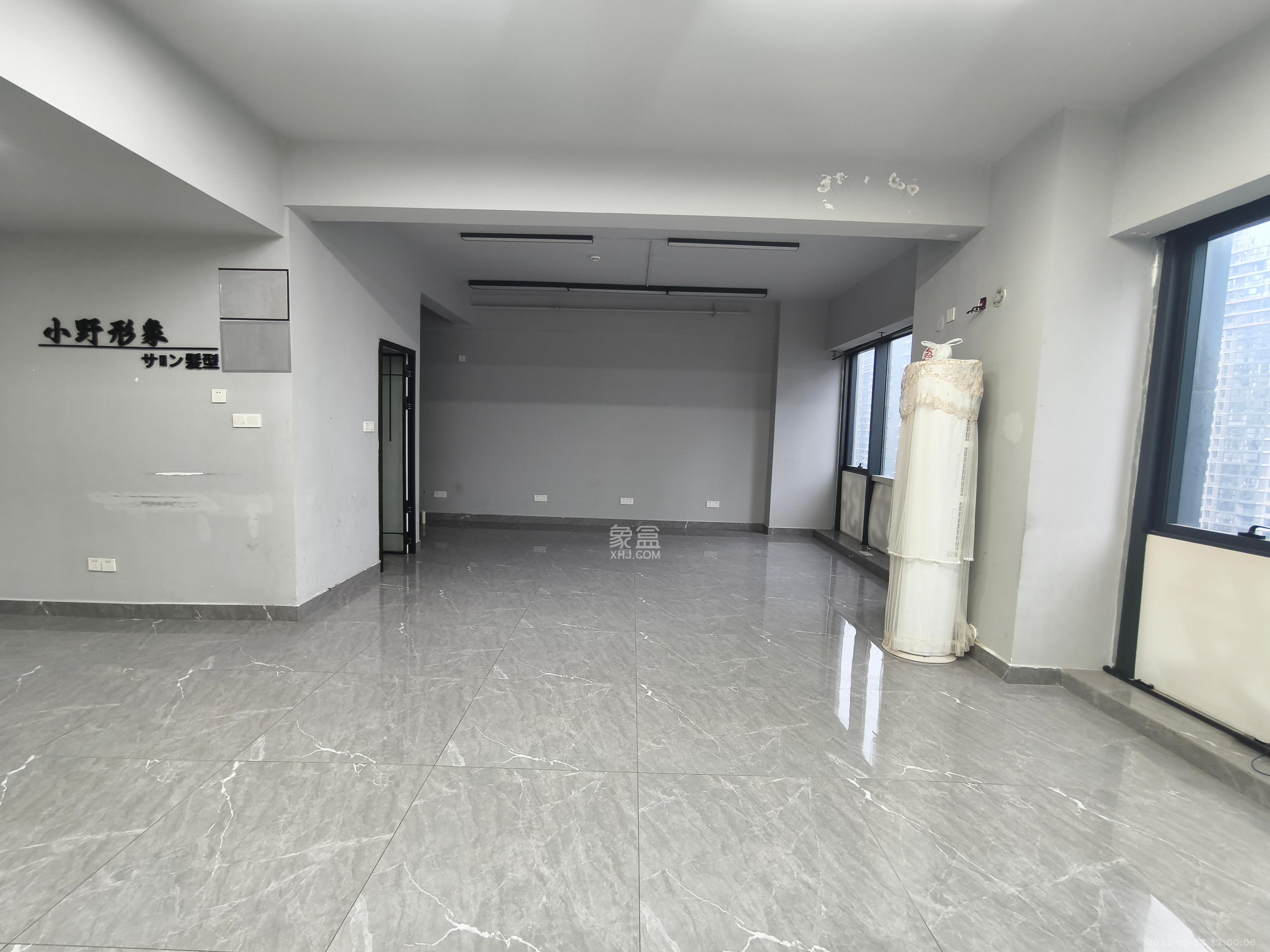 中建悦和城  2室1厅1卫    2400.0元/月 中建悦和城  2室1厅1卫    2400.0元/月室内图