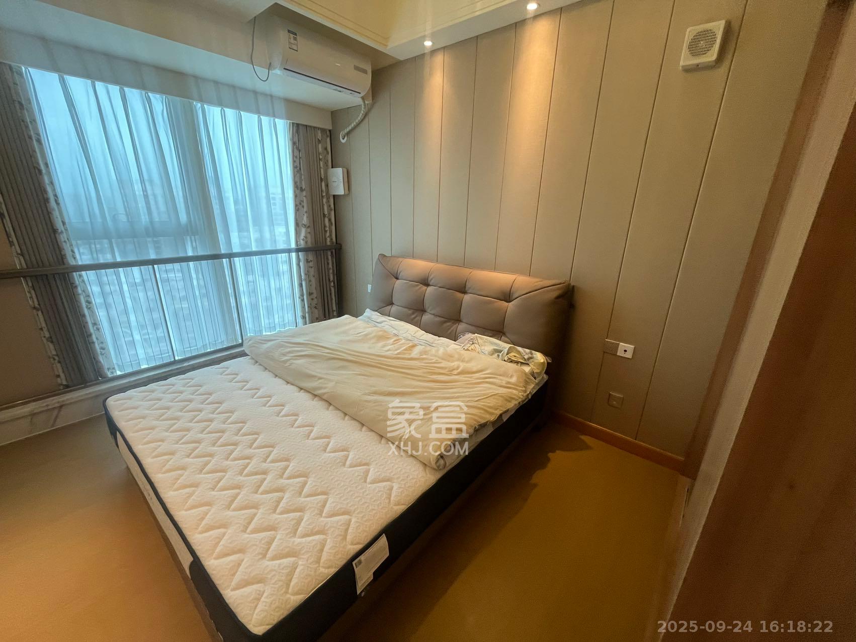 恒大誉府（融誉商业中心）  1室1厅1卫    2200.0元/月室内图