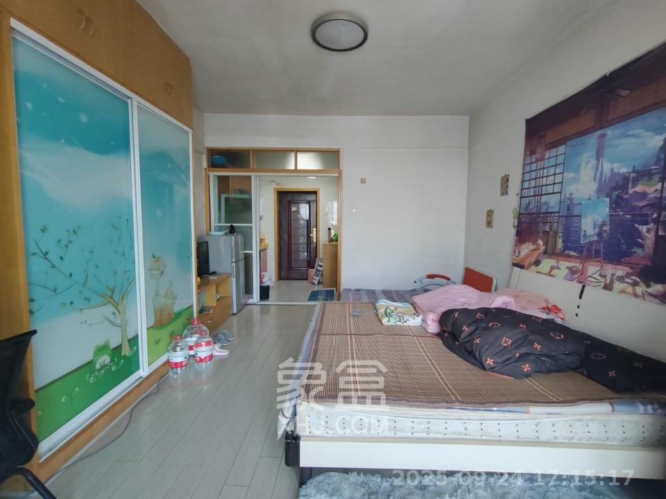枫华府第  1室1厅1卫   1100.00元/月室内图