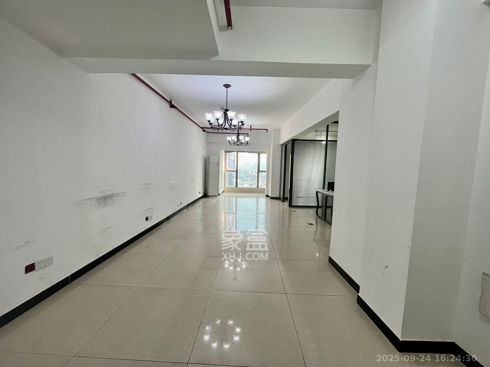 高升时代广场(冠铭商务中心) 1室0厅0卫 2800.0元/月 高升时代广场(冠铭商务中心) 1室0厅0卫 2800.0元/月室内图