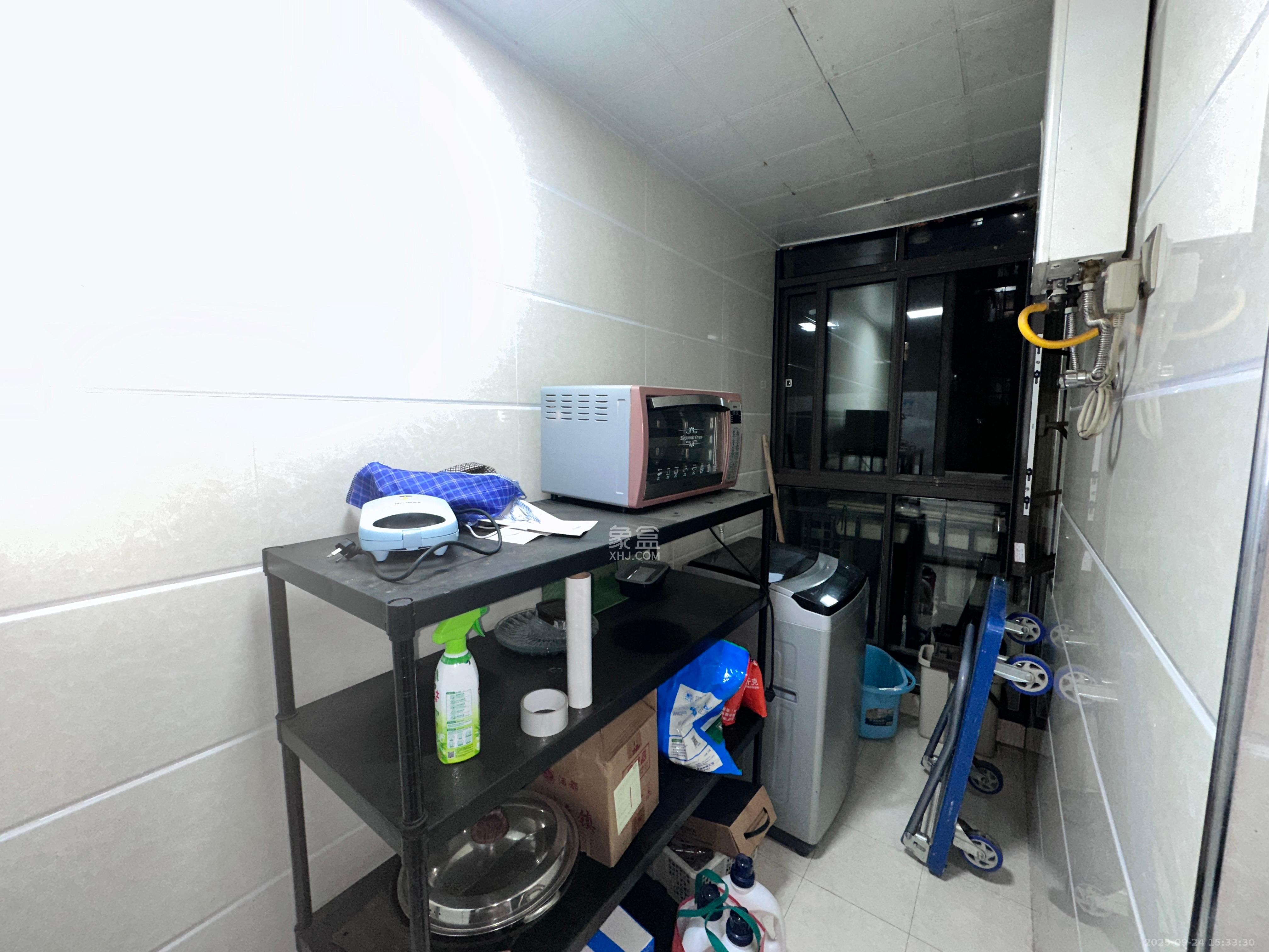 宏聚地中海 2室1厅1卫 1900.0元/月 宏聚地中海 2室1厅1卫 1900.0元/月室内图