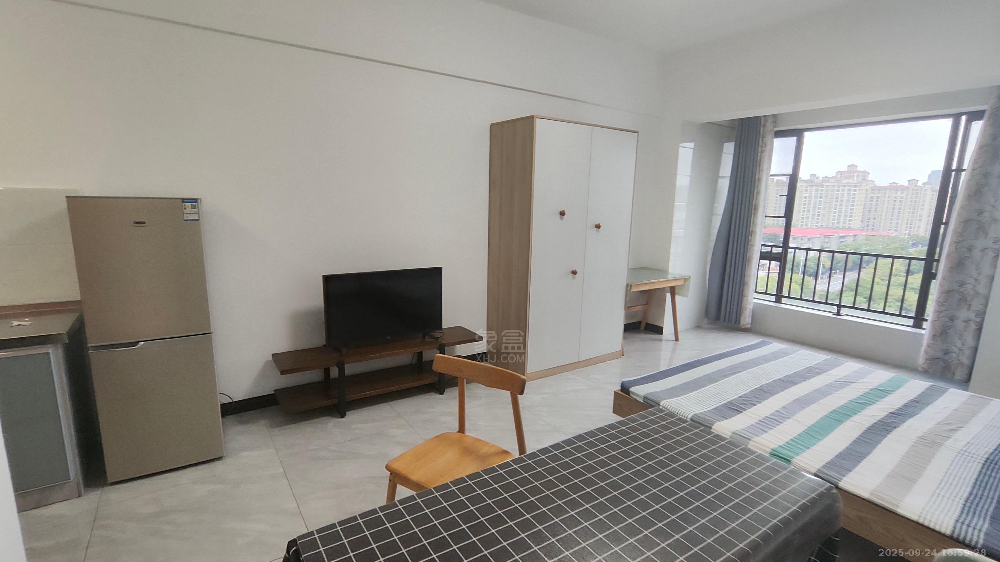 中泰财富湘江 1室1厅1卫 1200.0元/月 中泰财富湘江 1室1厅1卫 1200.0元/月室内图