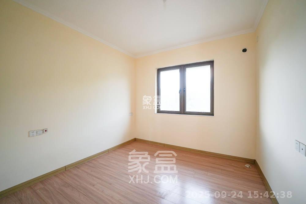 碧桂园公园壹号(凯怡茗苑) 3室2厅1卫 1400.0元/月 碧桂园公园壹号(凯怡茗苑) 3室2厅1卫 1400.0元/月室内图