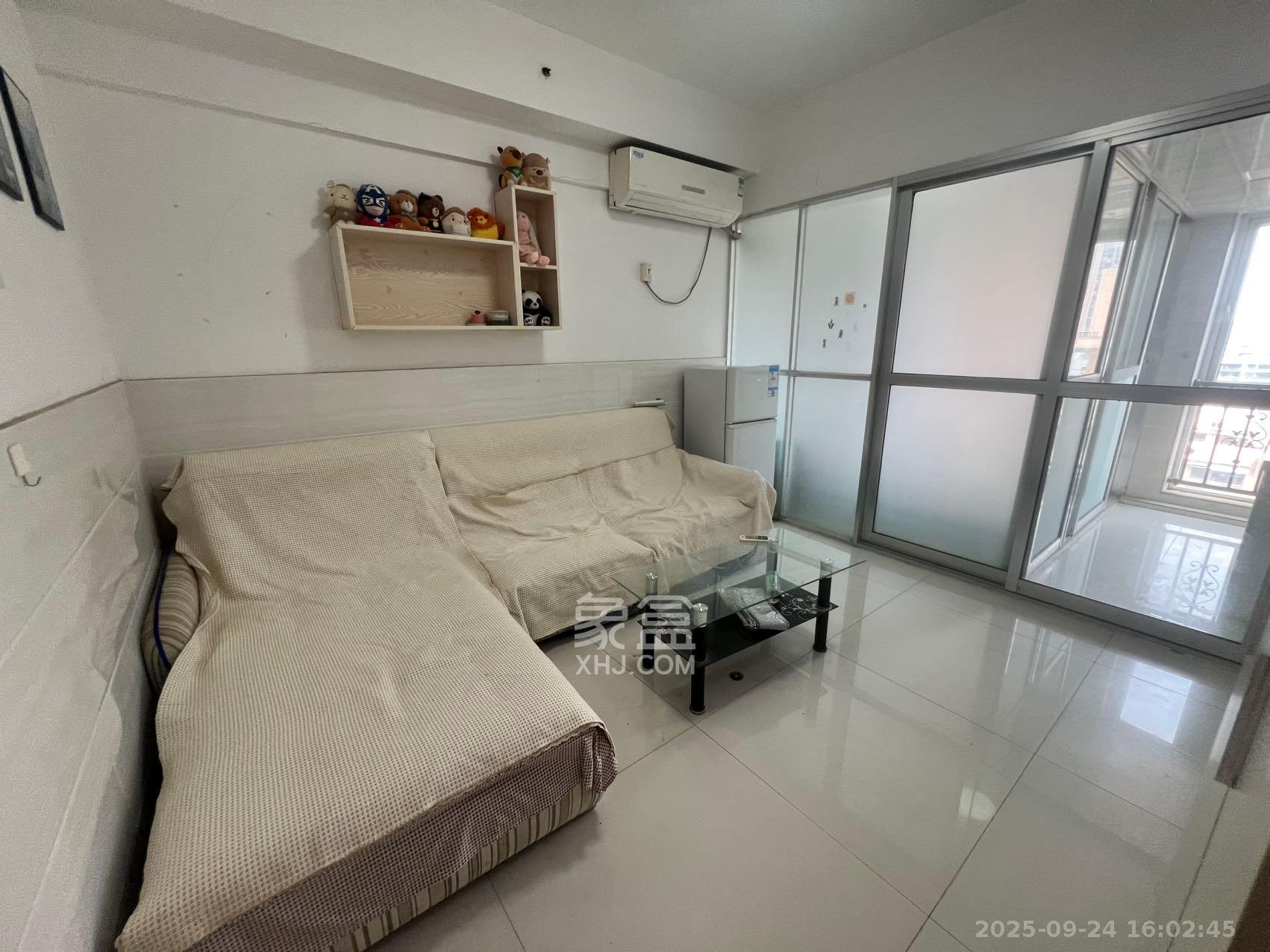 鸥波港湾 1室1厅1卫 1500.0元/月 鸥波港湾 1室1厅1卫 1500.0元/月室内图