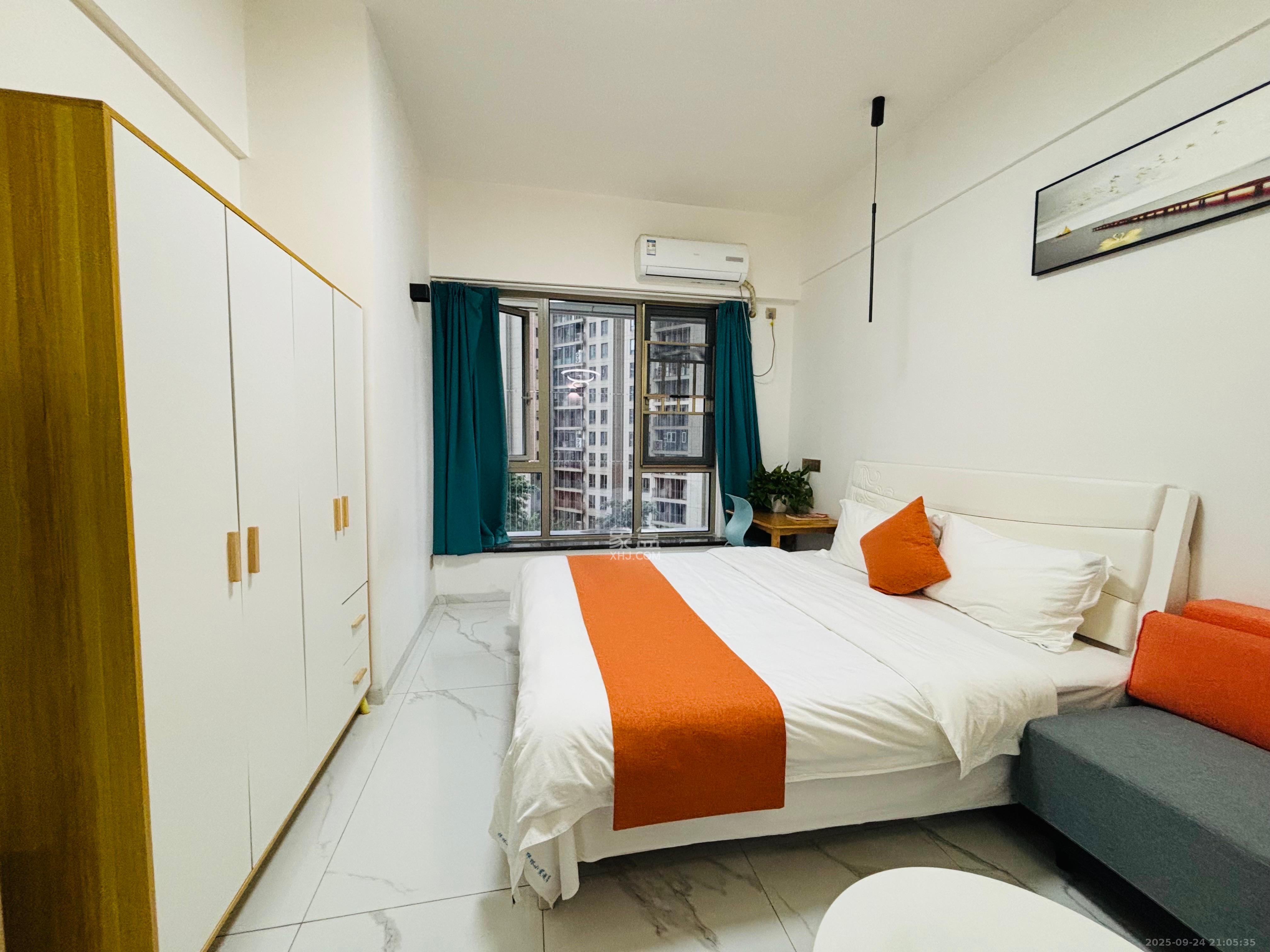 梅溪湖金茂湾  1室1厅1卫    1600.0元/月室内图