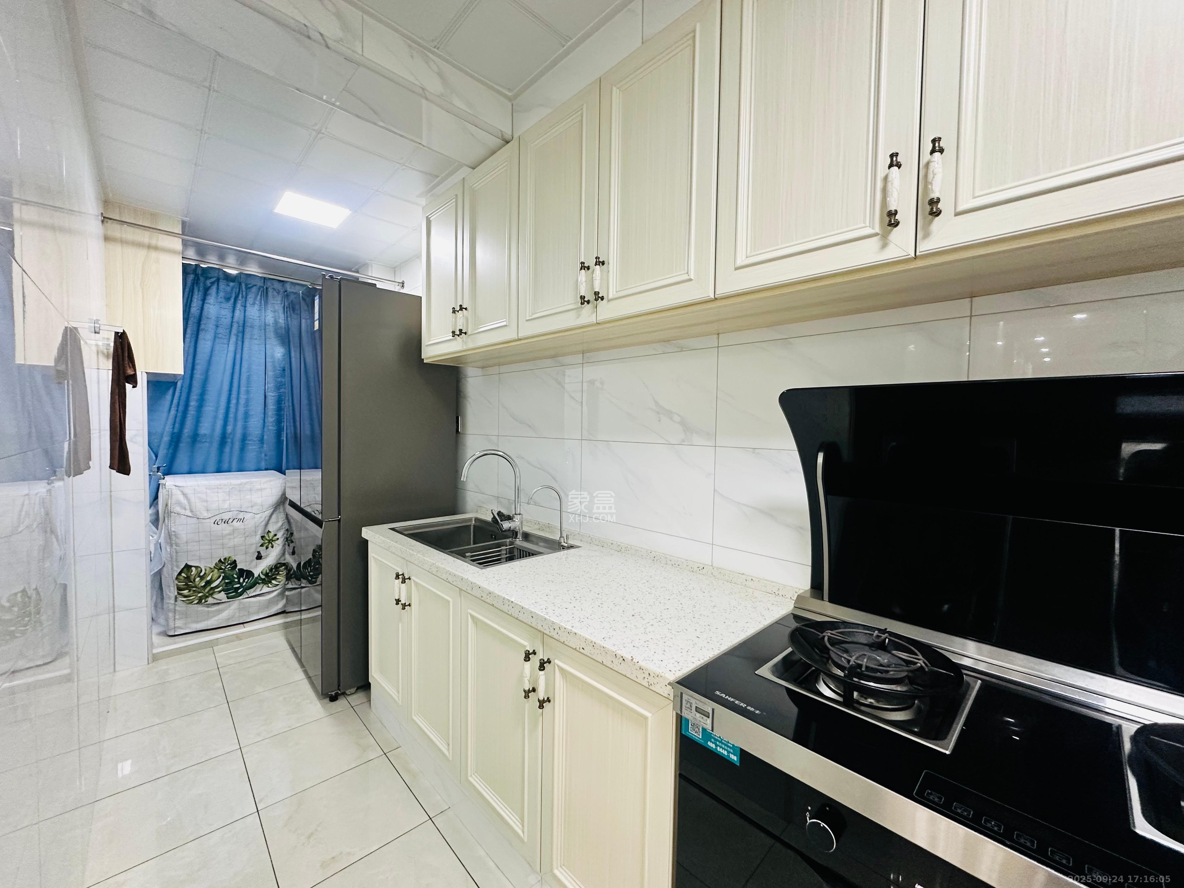 和泓梅溪四季 3室2厅1卫 3000.0元/月 和泓梅溪四季 3室2厅1卫 3000.0元/月室内图