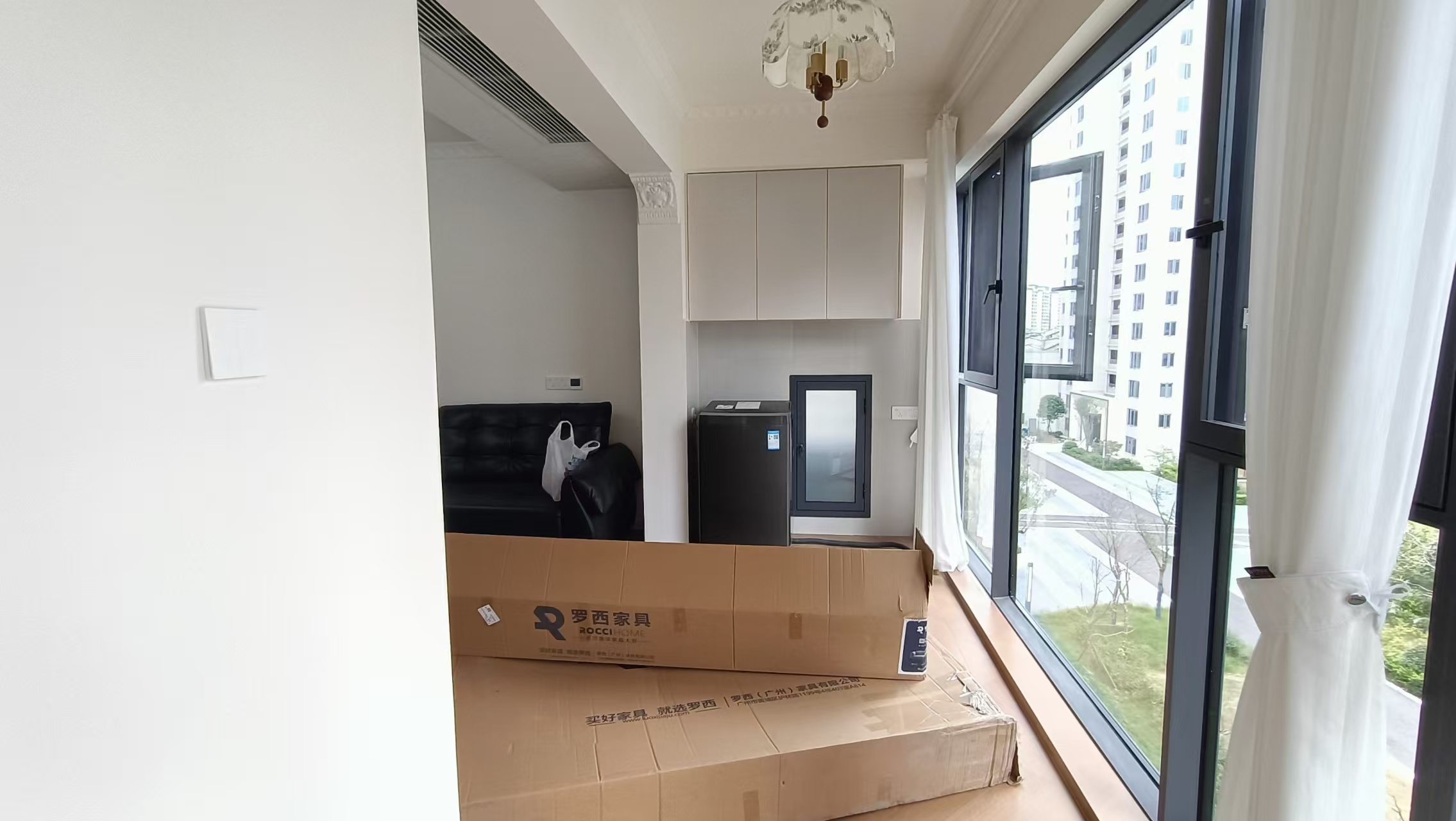 机器人欢乐城 3室2厅2卫 2500.0元/月 机器人欢乐城 3室2厅2卫 2500.0元/月室内图