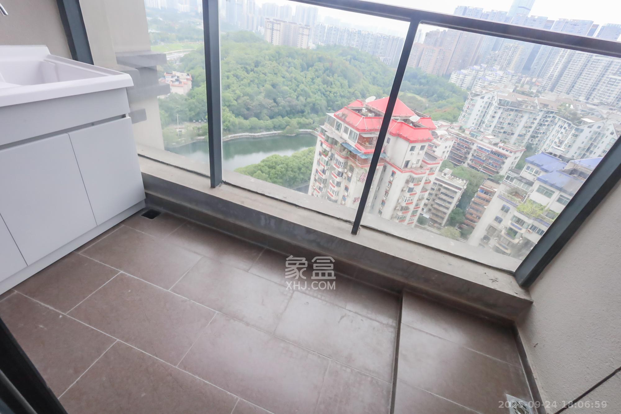 江山印  4室2厅2卫    618.0万 江山印  4室2厅2卫    618.0万阳台