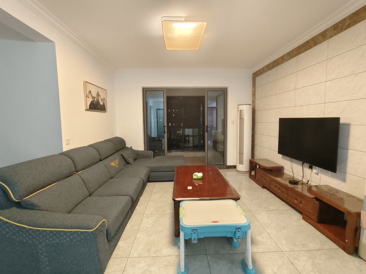 中交中央公园D4区 3室2厅2卫 2700.0元/月 中交中央公园D4区 3室2厅2卫 2700.0元/月户型图