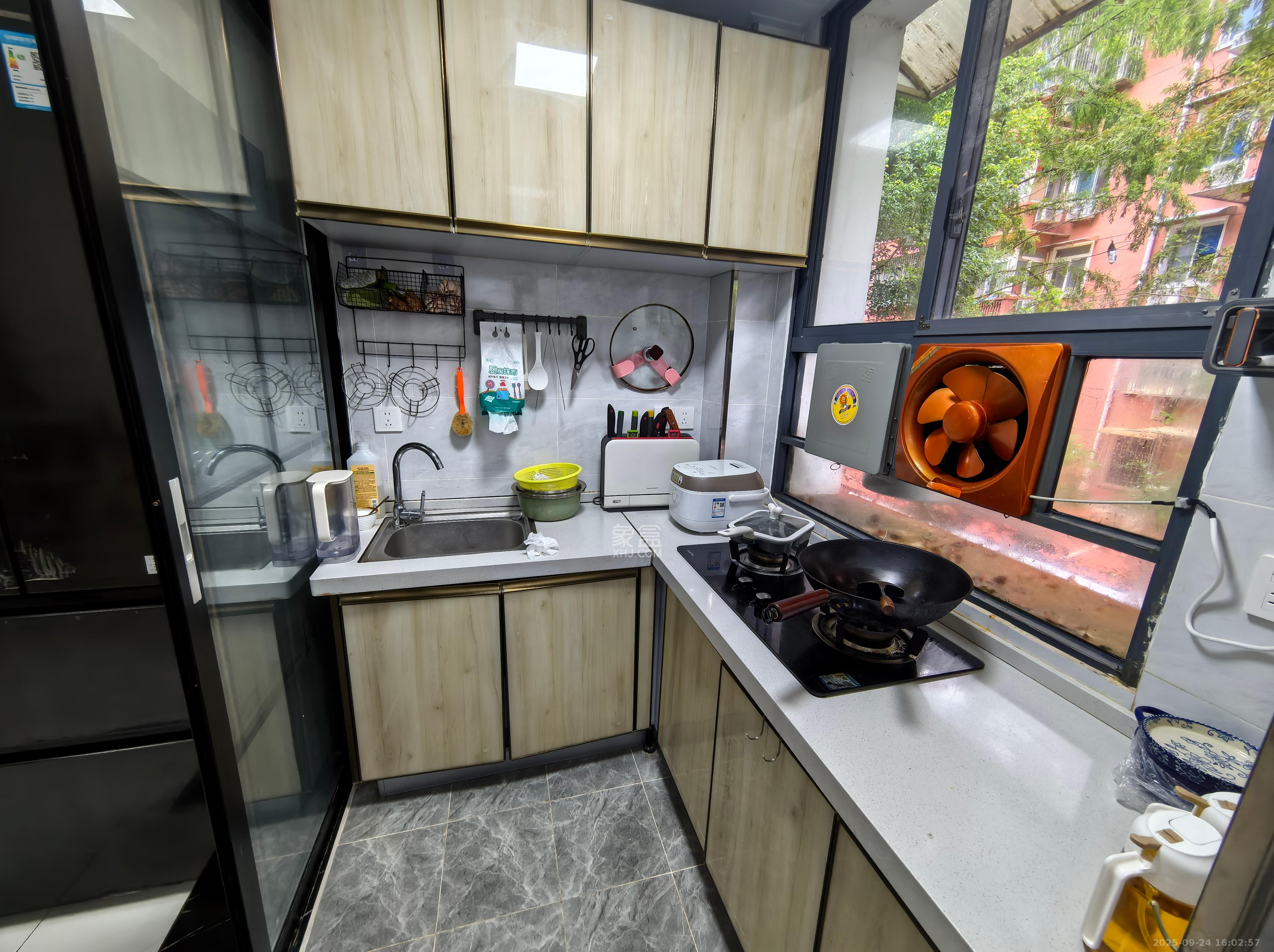 望月湖小区六片(湖中社区六片小区) 2室1厅1卫 2400.0元/月 望月湖小区六片(湖中社区六片小区) 2室1厅1卫 2400.0元/月室内图