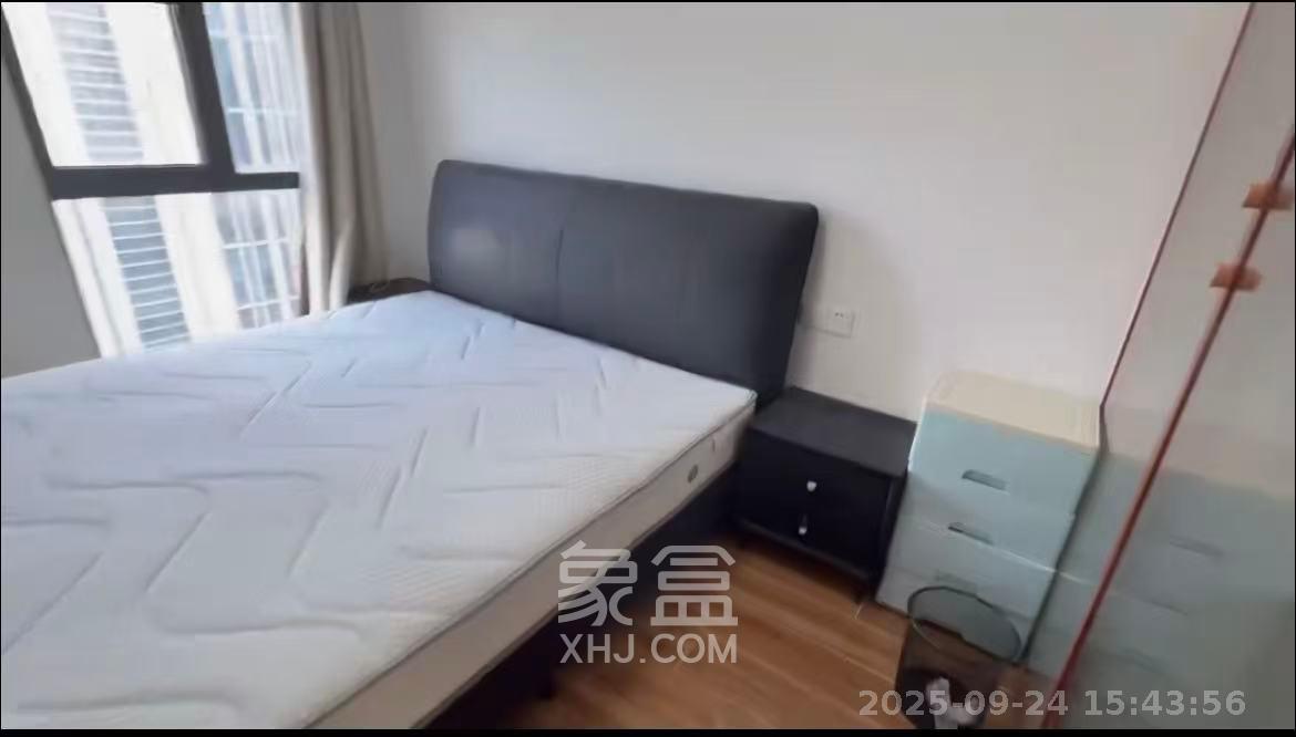 欧亚达国际广场  1室1厅1卫    2200.0元/月室内图