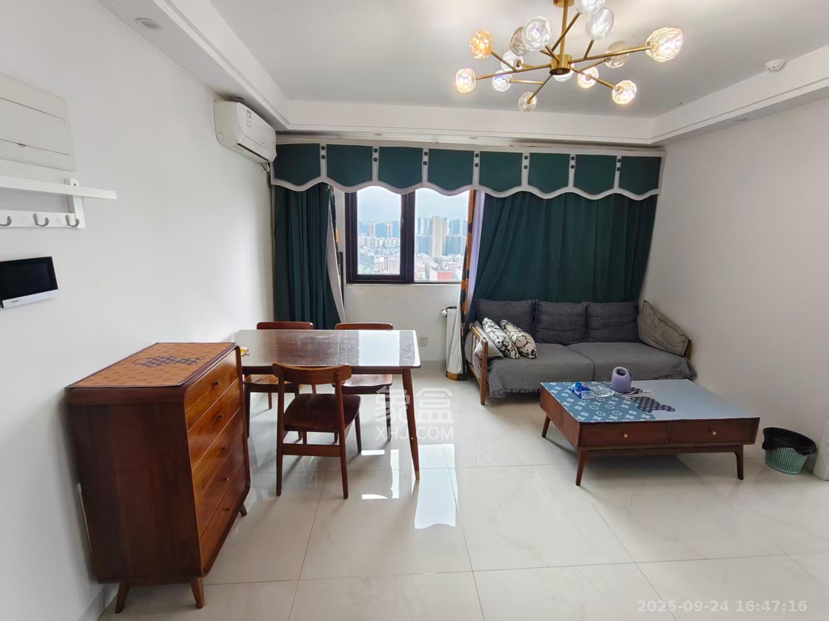 融创融公馆(融创臻苑) 2室1厅1卫 2000.0元/月 融创融公馆(融创臻苑) 2室1厅1卫 2000.0元/月室内图