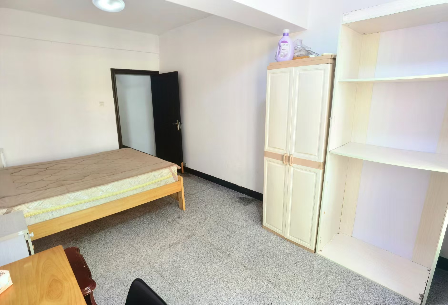 怡昌花园  2室2厅1卫    1700.0元/月室内图